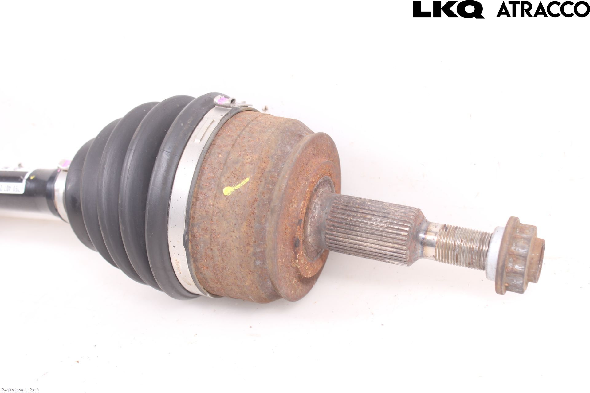 Volkswagen VW TRANSP/CARAVELLE (T6) 16-22 Drivaxel Fram Vänster