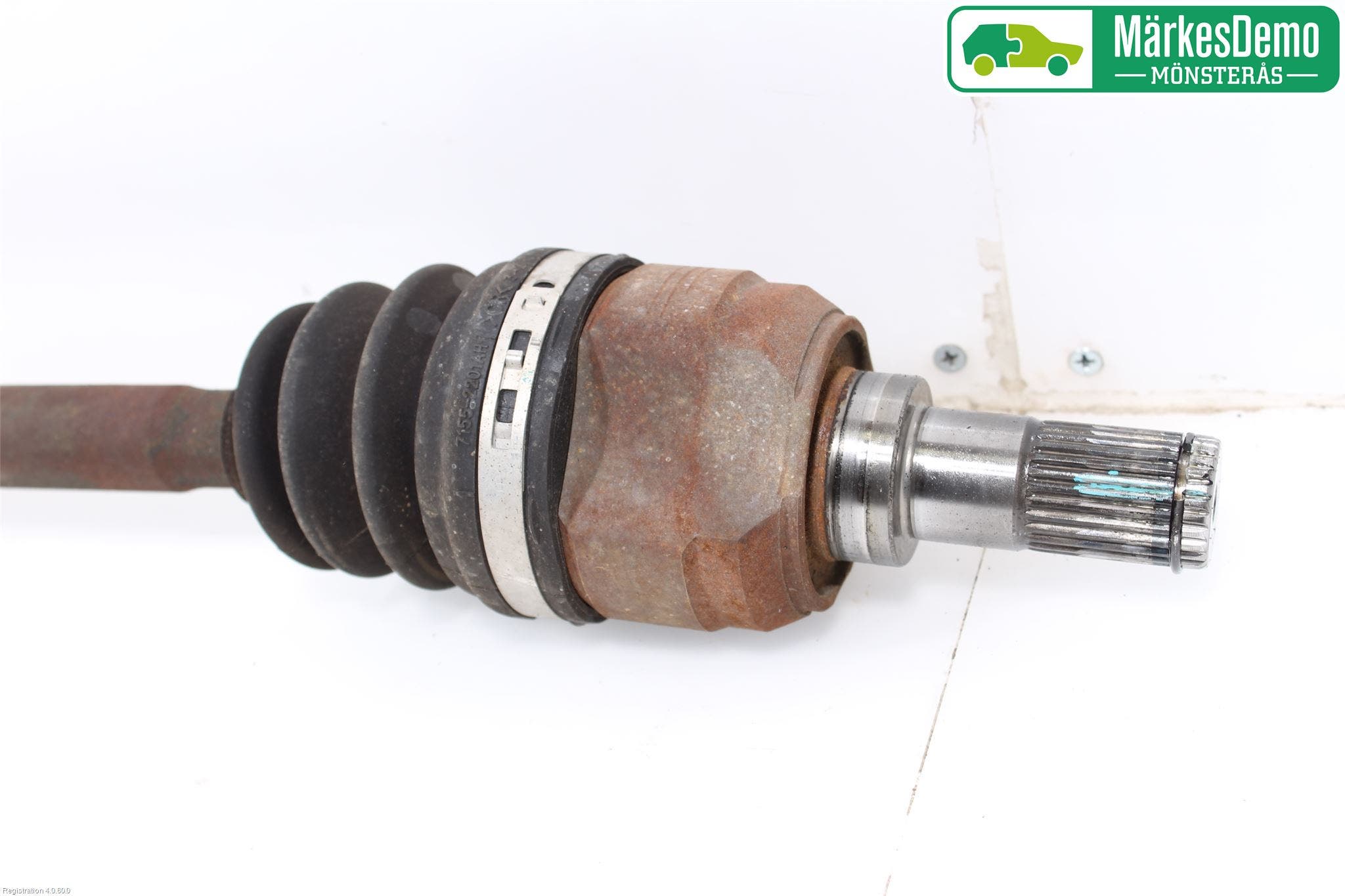 Kia CEED 12-18 Drivaxel Fram Höger