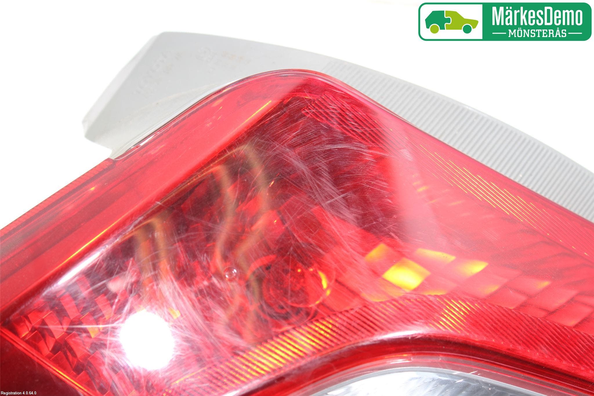 Toyota YARIS XP130 12-14 Bakljus Vänster