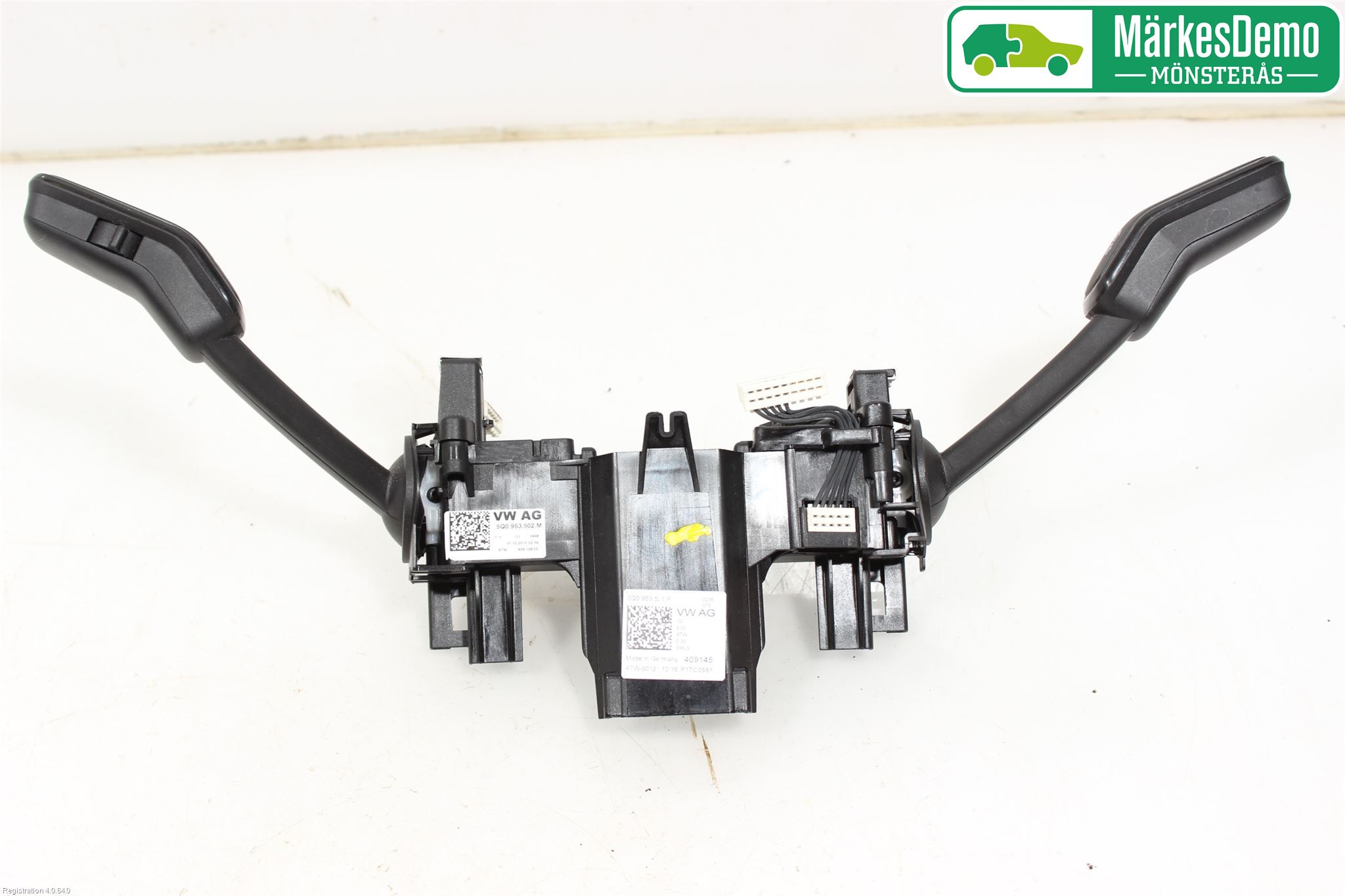 Volkswagen VW GOLF / E-GOLF VII 13-20 Spakcentral