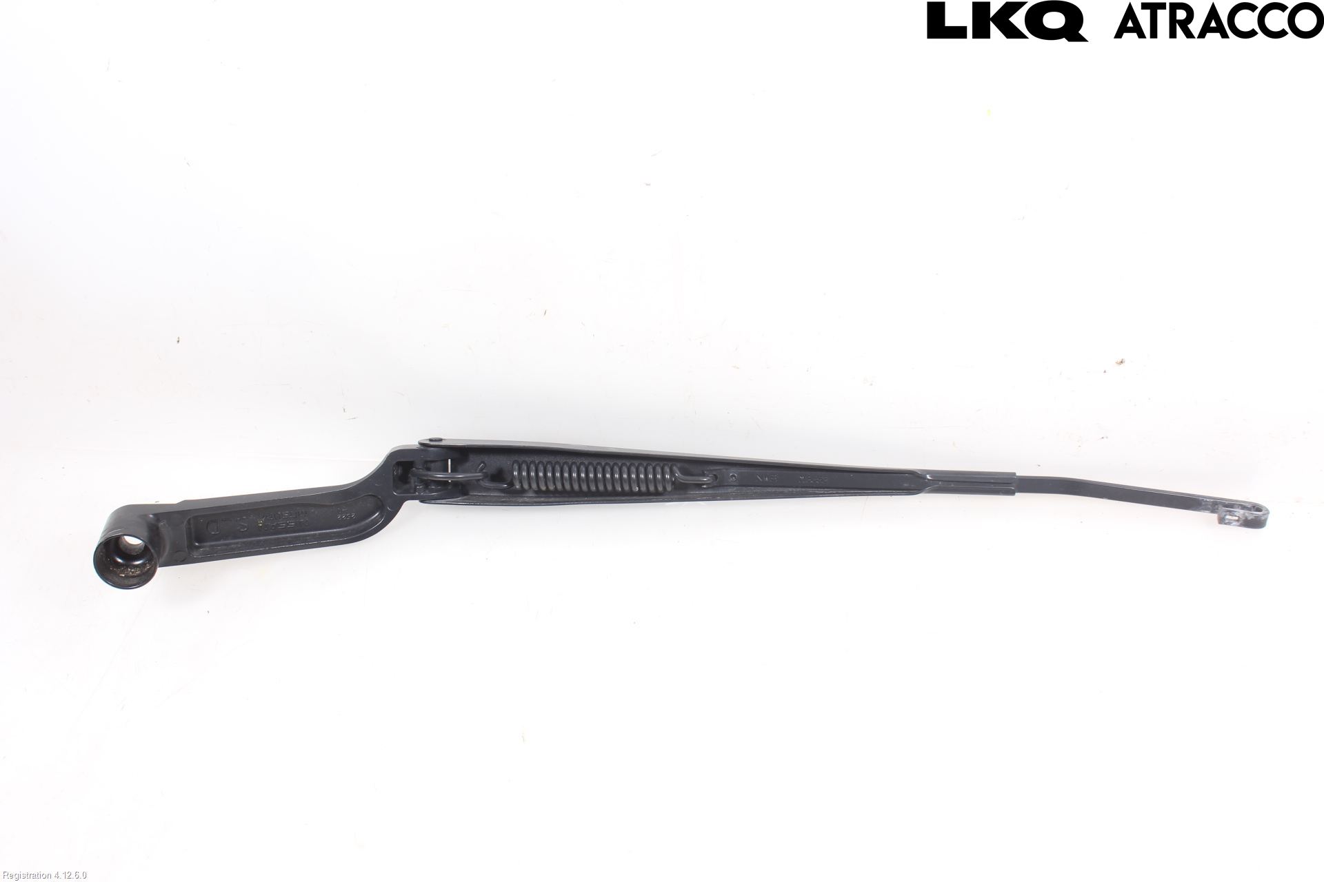 Nissan QASHQAI 17-21 Torkararm Armar Vindruta