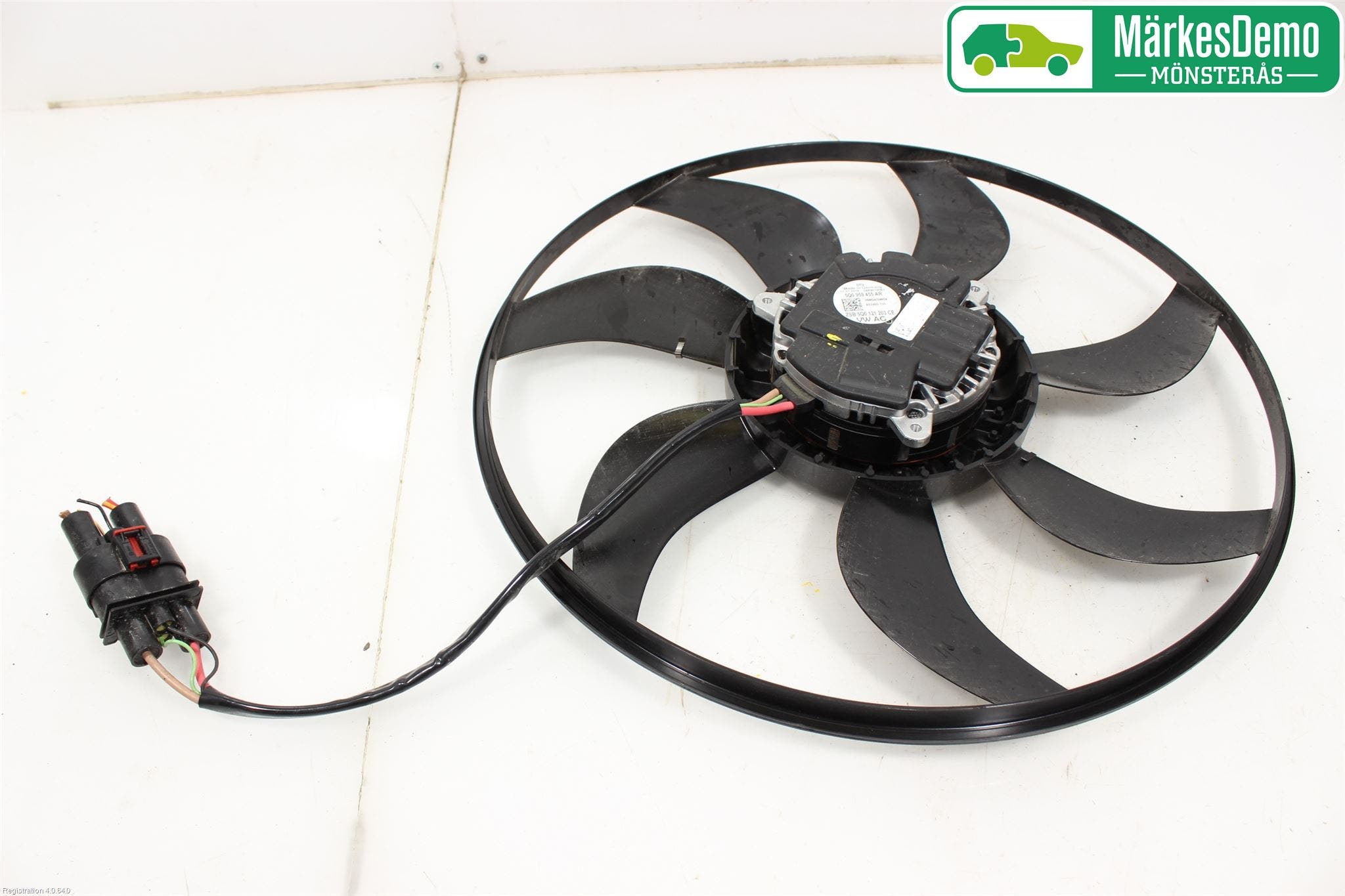 Volkswagen VW GOLF / E-GOLF VII 13-20 Kylfläkt El