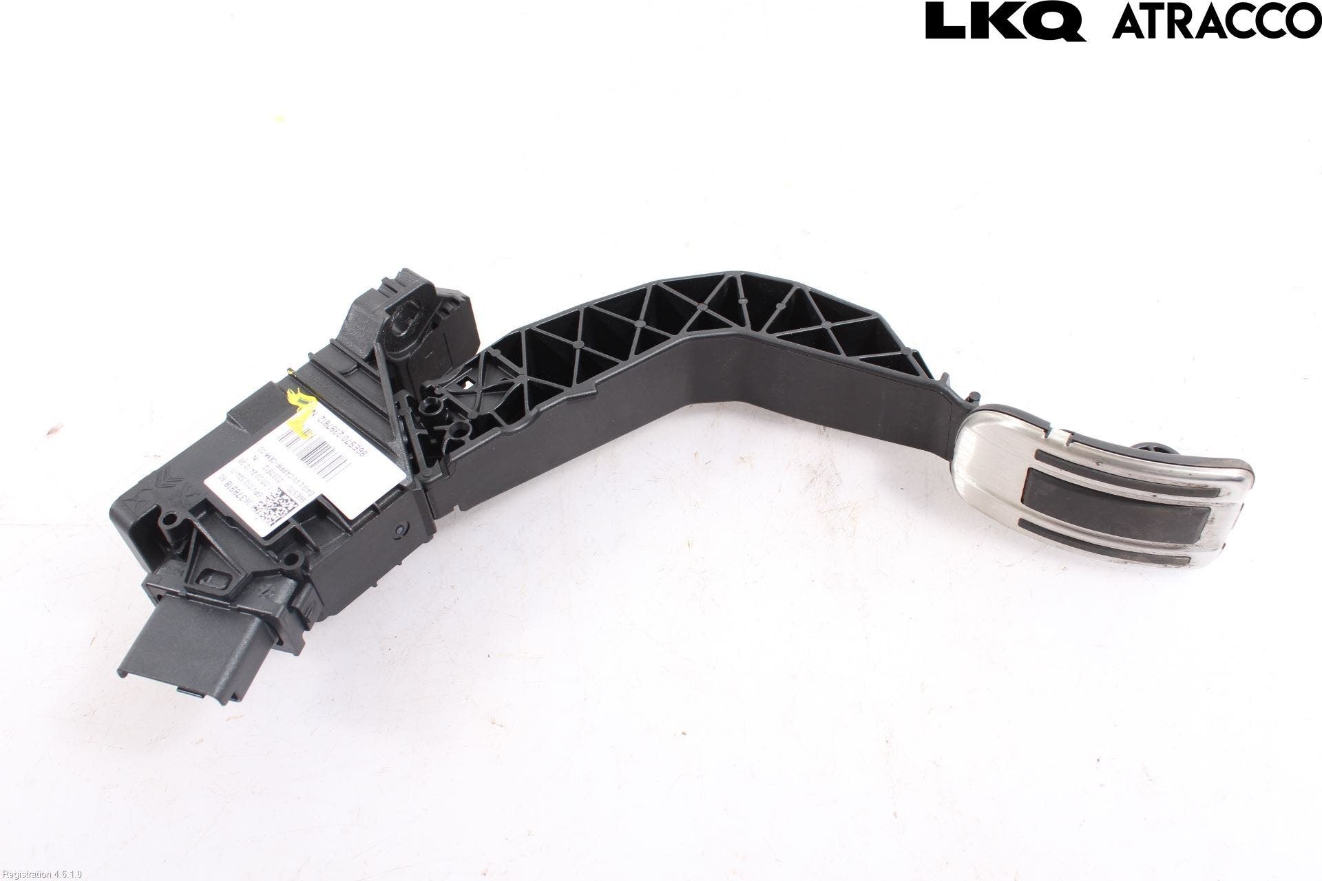 Opel MOKKA 21- Gaspedal