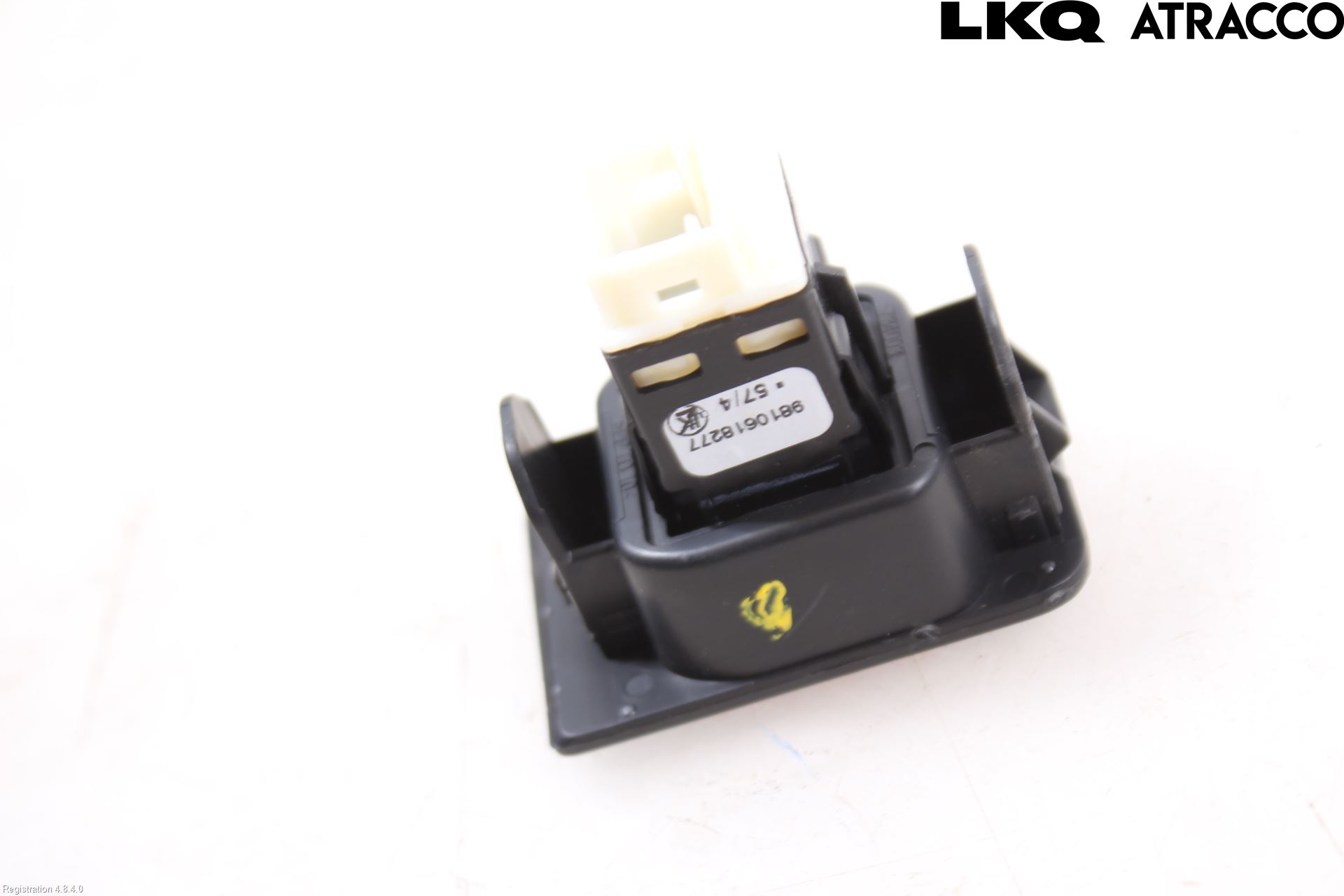 Peugeot 308/E-308 21- Strömställare Baklucka