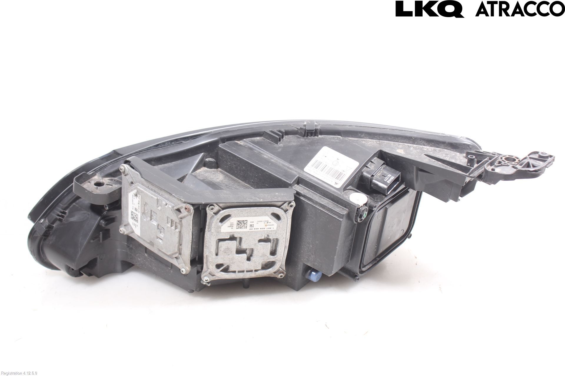 Peugeot 308 14-21 Strålkastare Höger