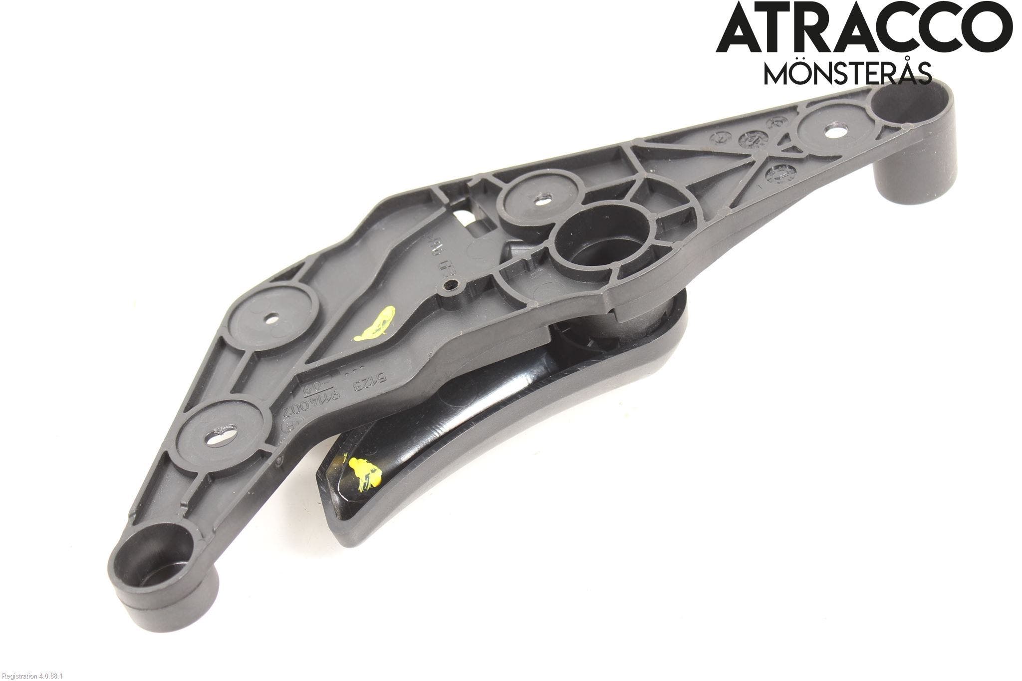 BMW 5 F10/F11/F18 09-17 Huvlås Wire-Spak