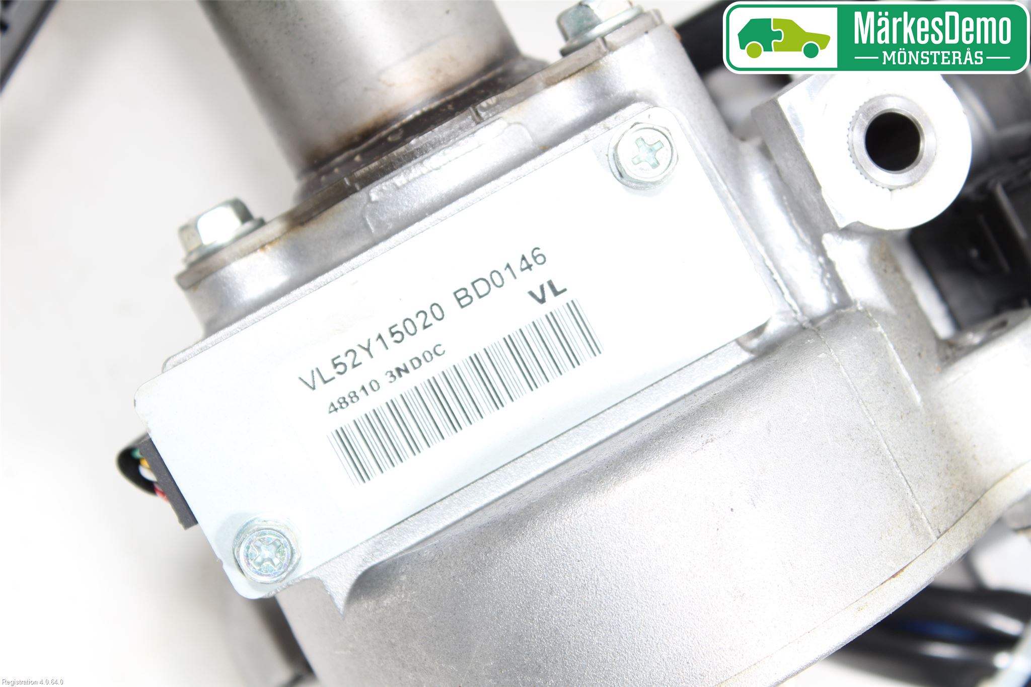Nissan LEAF 11-17 Rattaxelagg Med Inb Servo