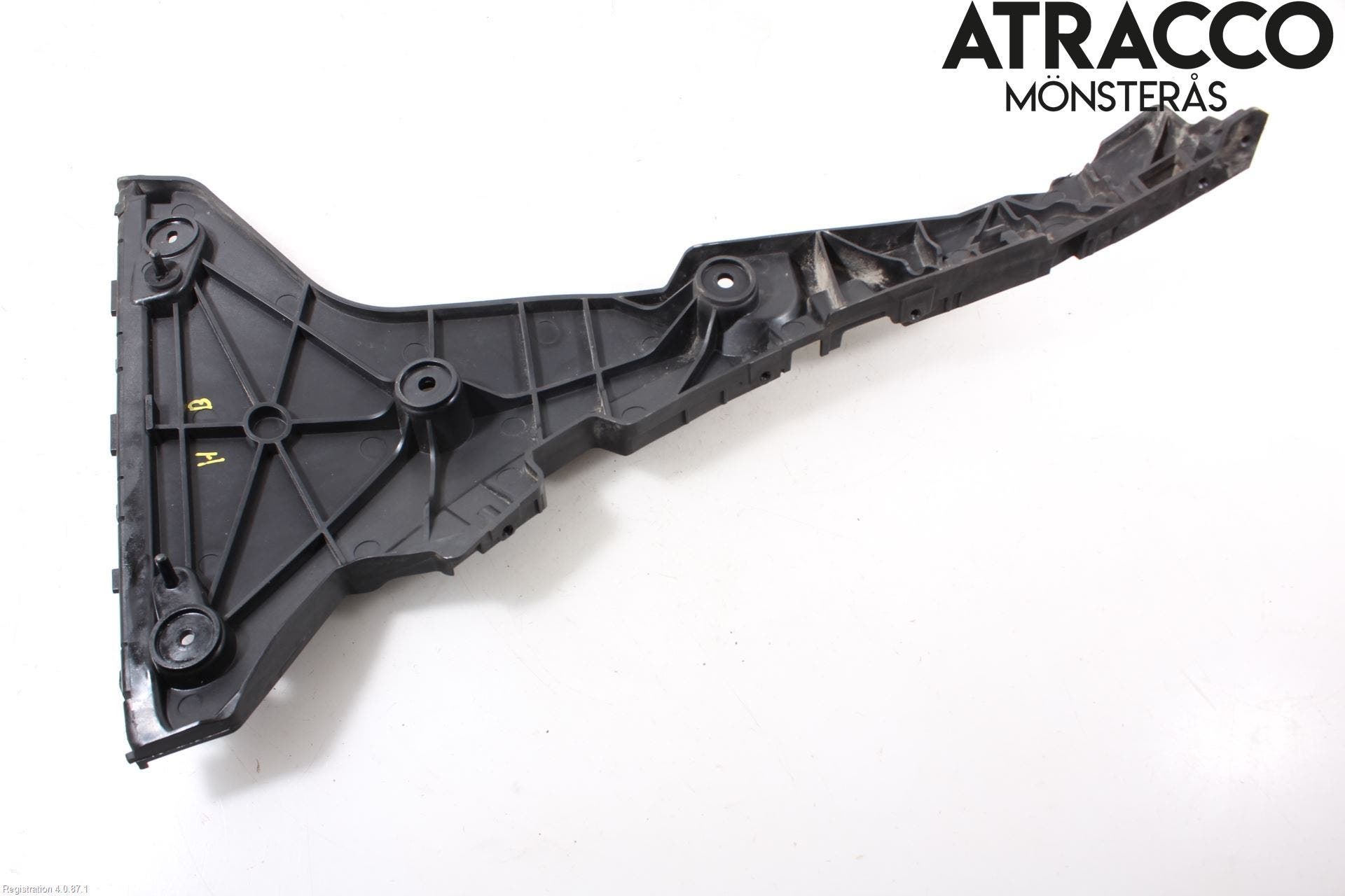 Audi Q5/SQ5 17- Stötfångarbärjärn Bak