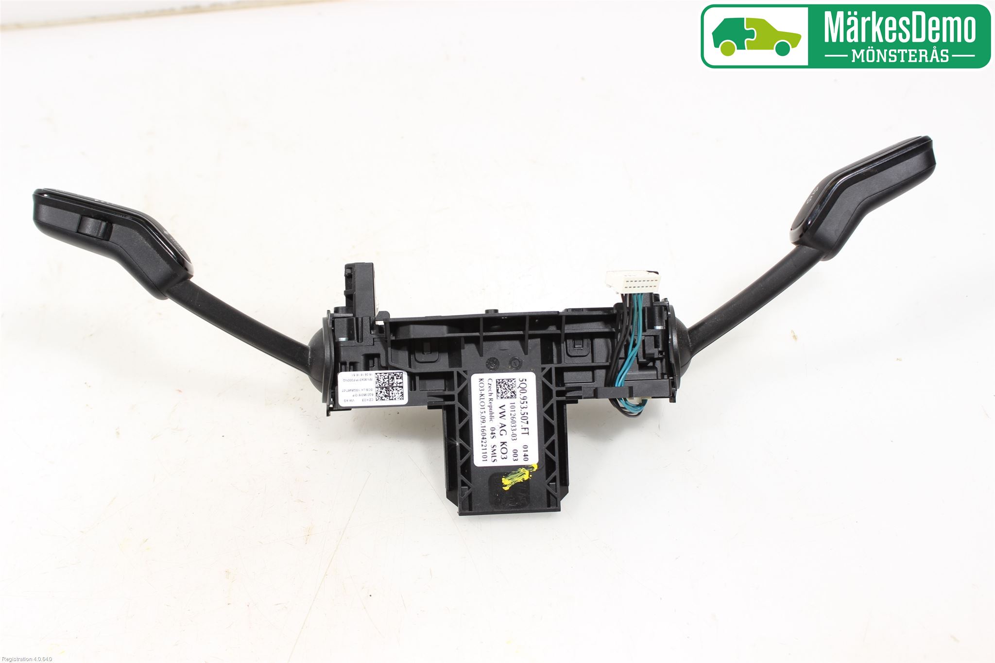 Volkswagen VW GOLF / E-GOLF VII 13-20 Spakcentral