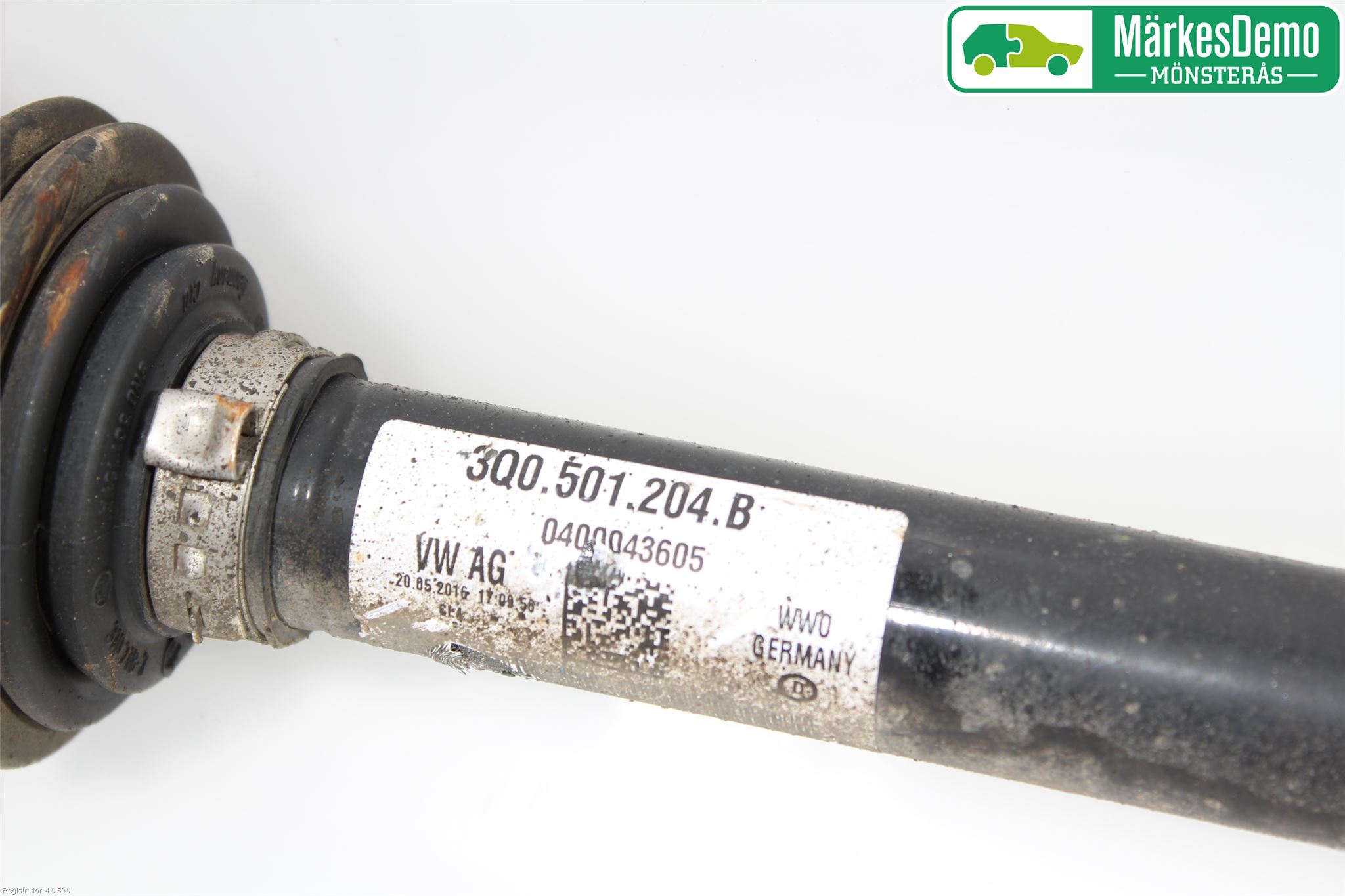 Volkswagen VW TIGUAN 16-24 Drivaxel Bak Höger