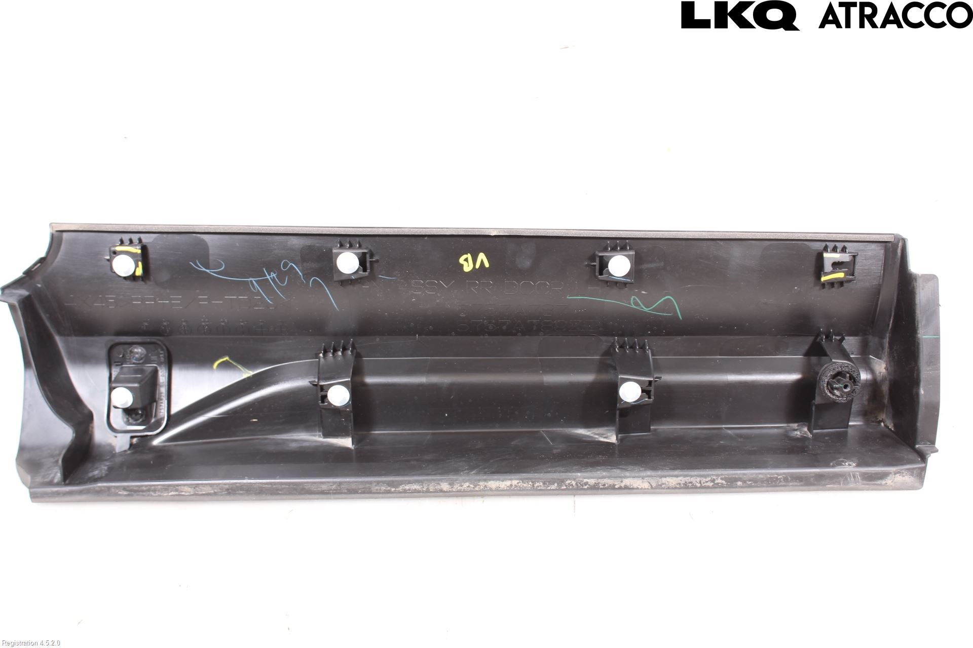 Mitsubishi ECLIPS CROSS Dörr Dekorlist Bak Vä