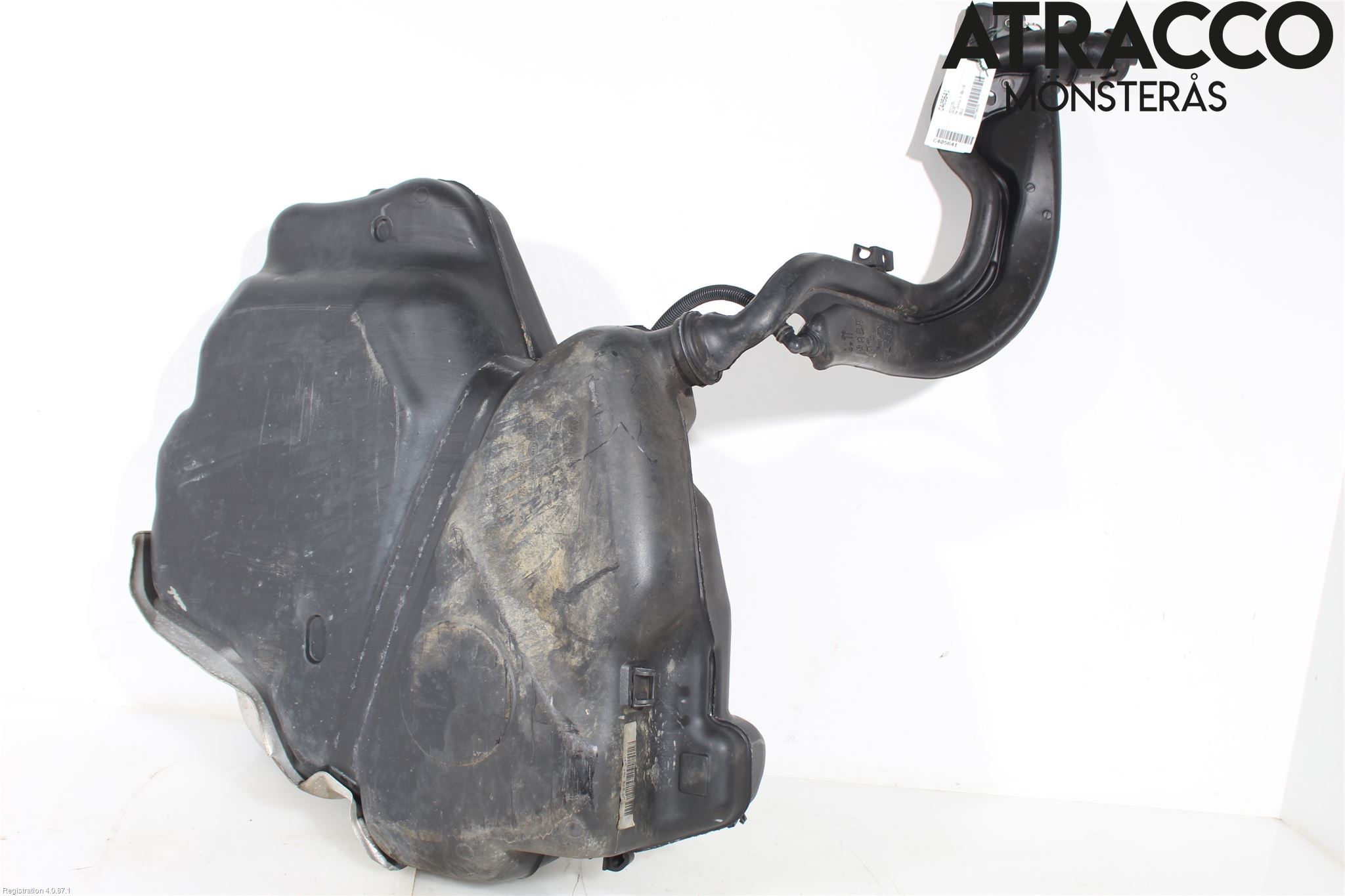 Volkswagen VW JETTA VI 11- Bränsletank Diesel