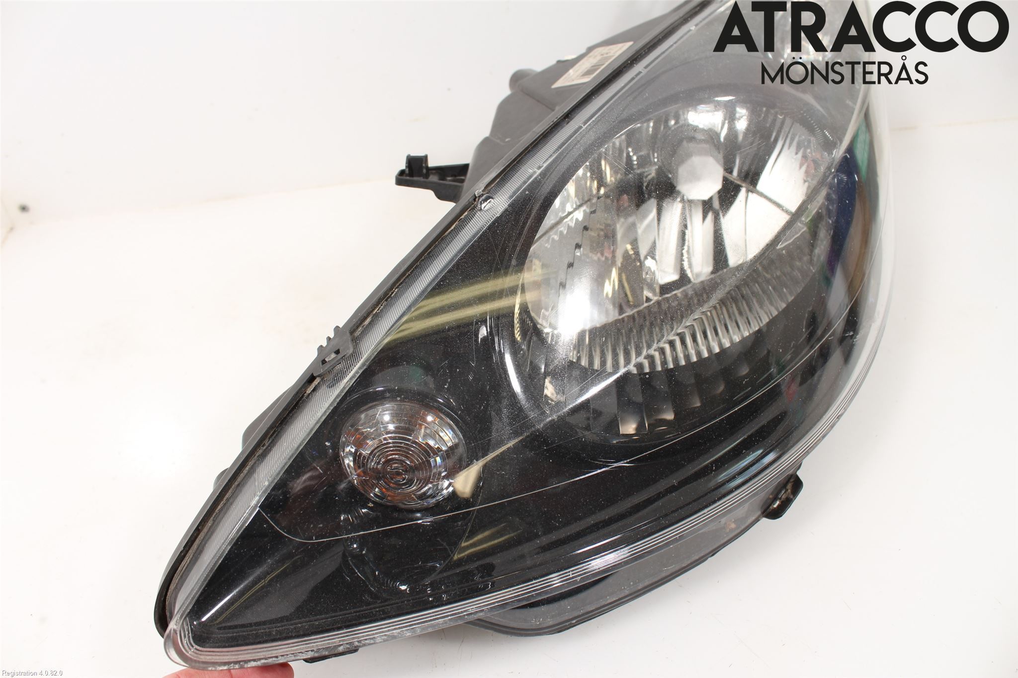 Peugeot 1007 Strålkastare Vänster