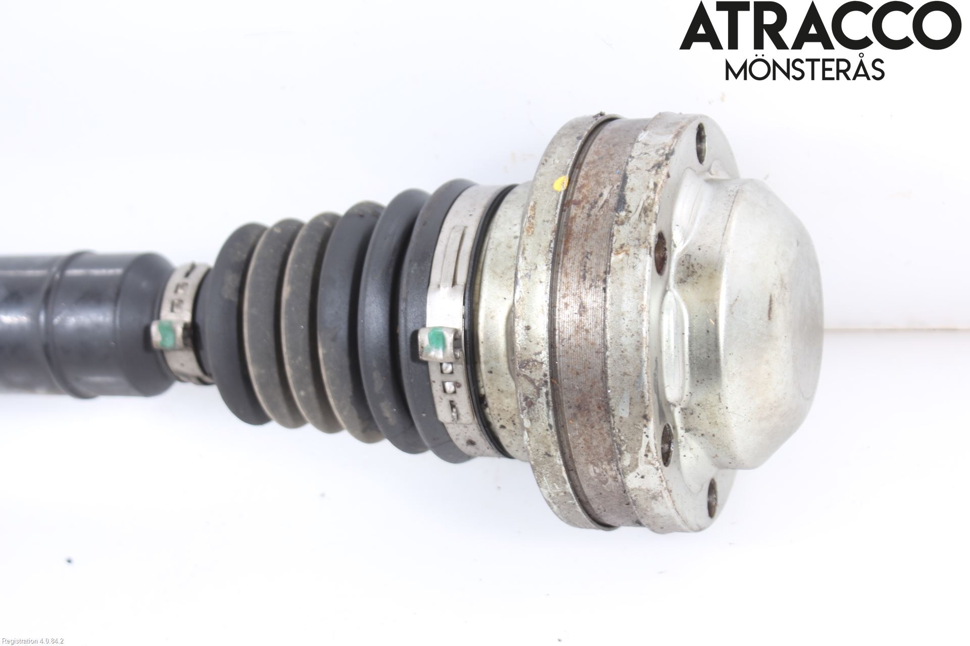 Skoda YETI Drivaxel Fram Höger