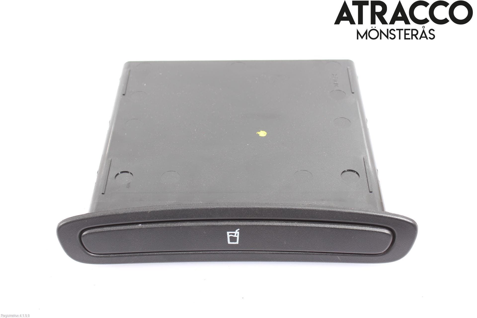 Saab 9-3 VER2/VER3 08-15 Mugghållare