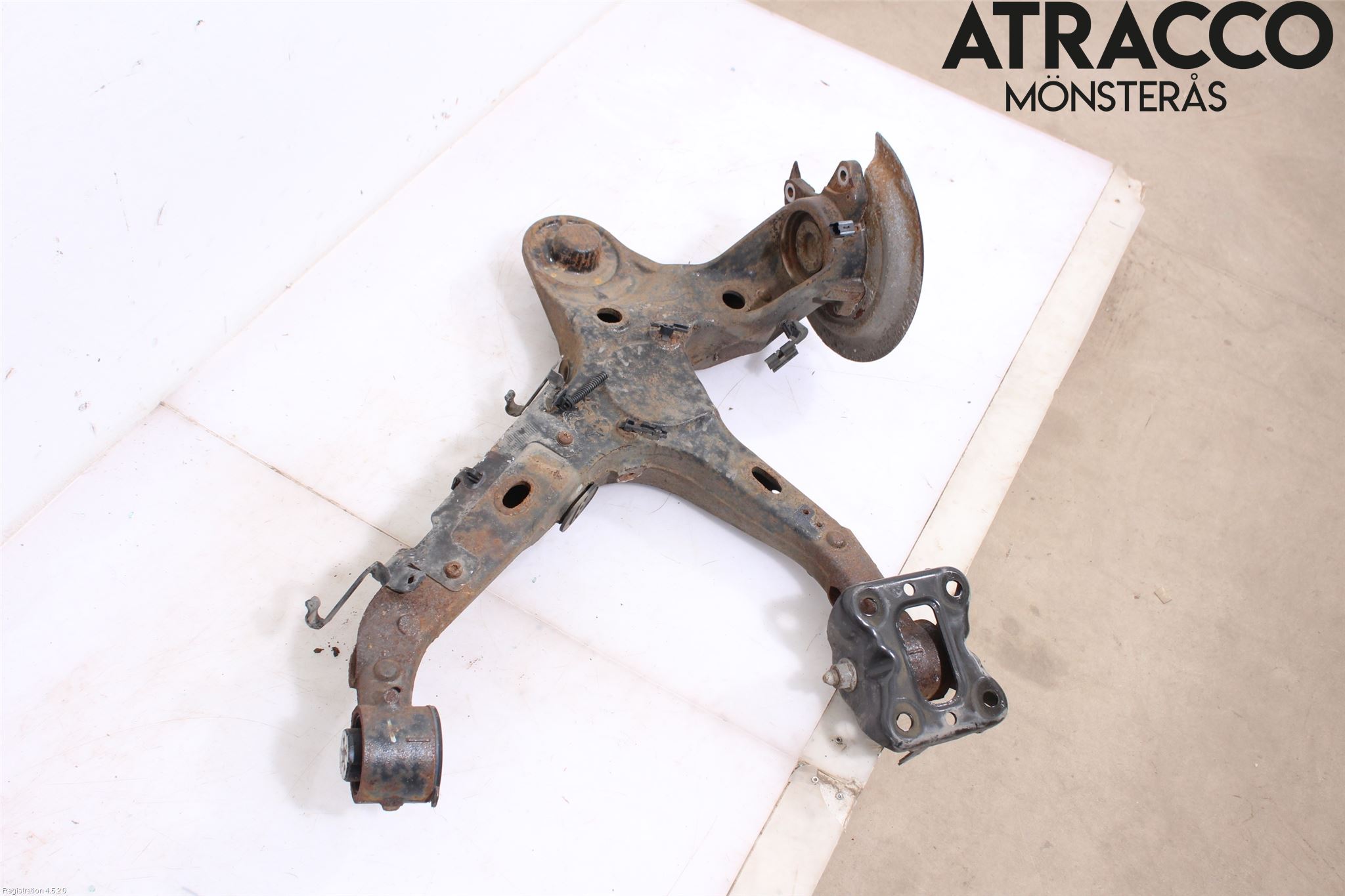 Peugeot EXPERT/E-EXPERT 17- Bärarm Bak Vänster