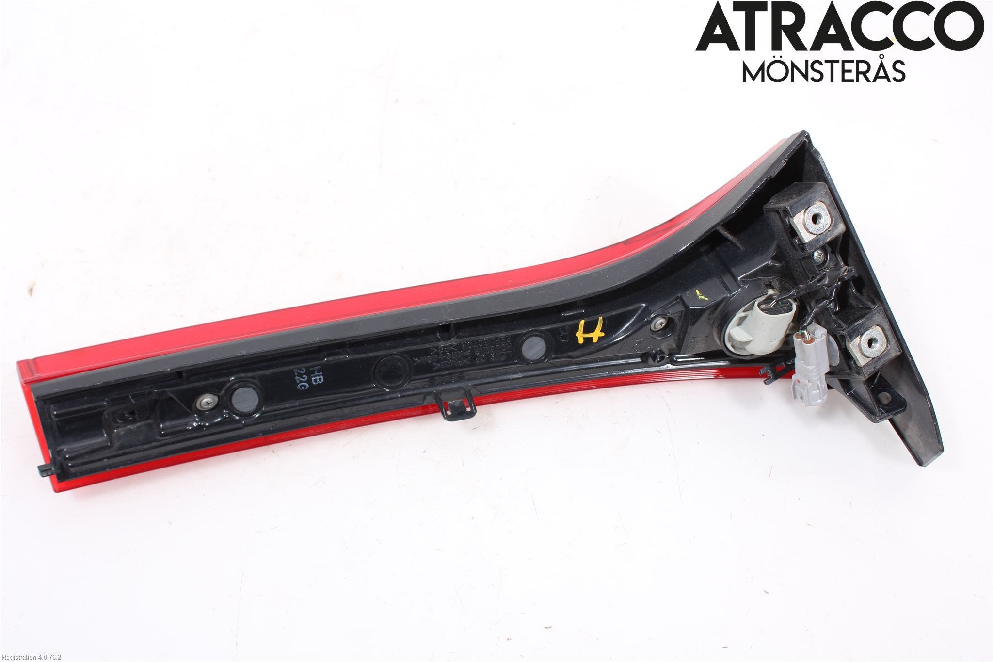 Mitsubishi ECLIPS CROSS Bakljus Lucka Hö