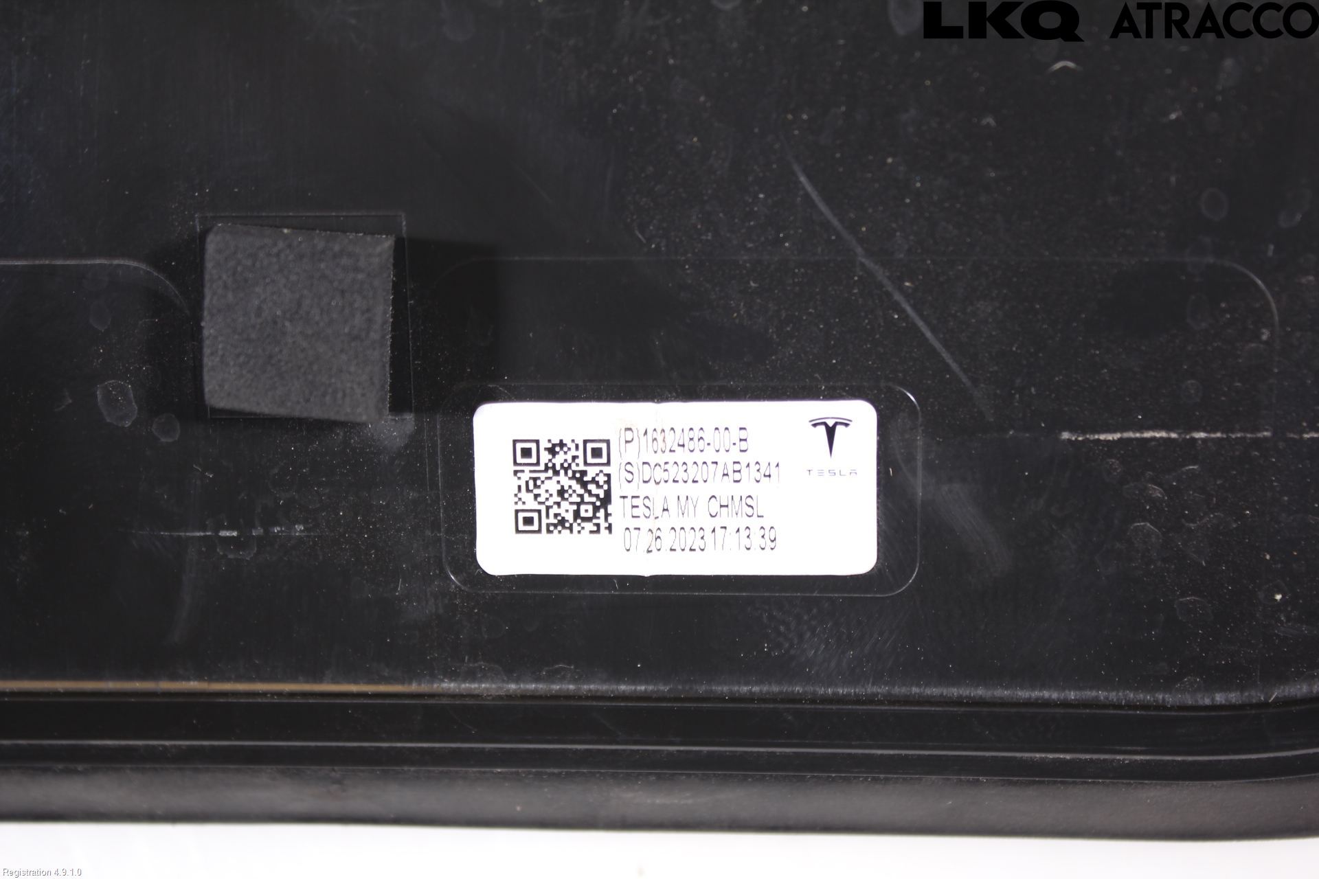 Tesla MODEL Y 21- Bromsljus Bakruta