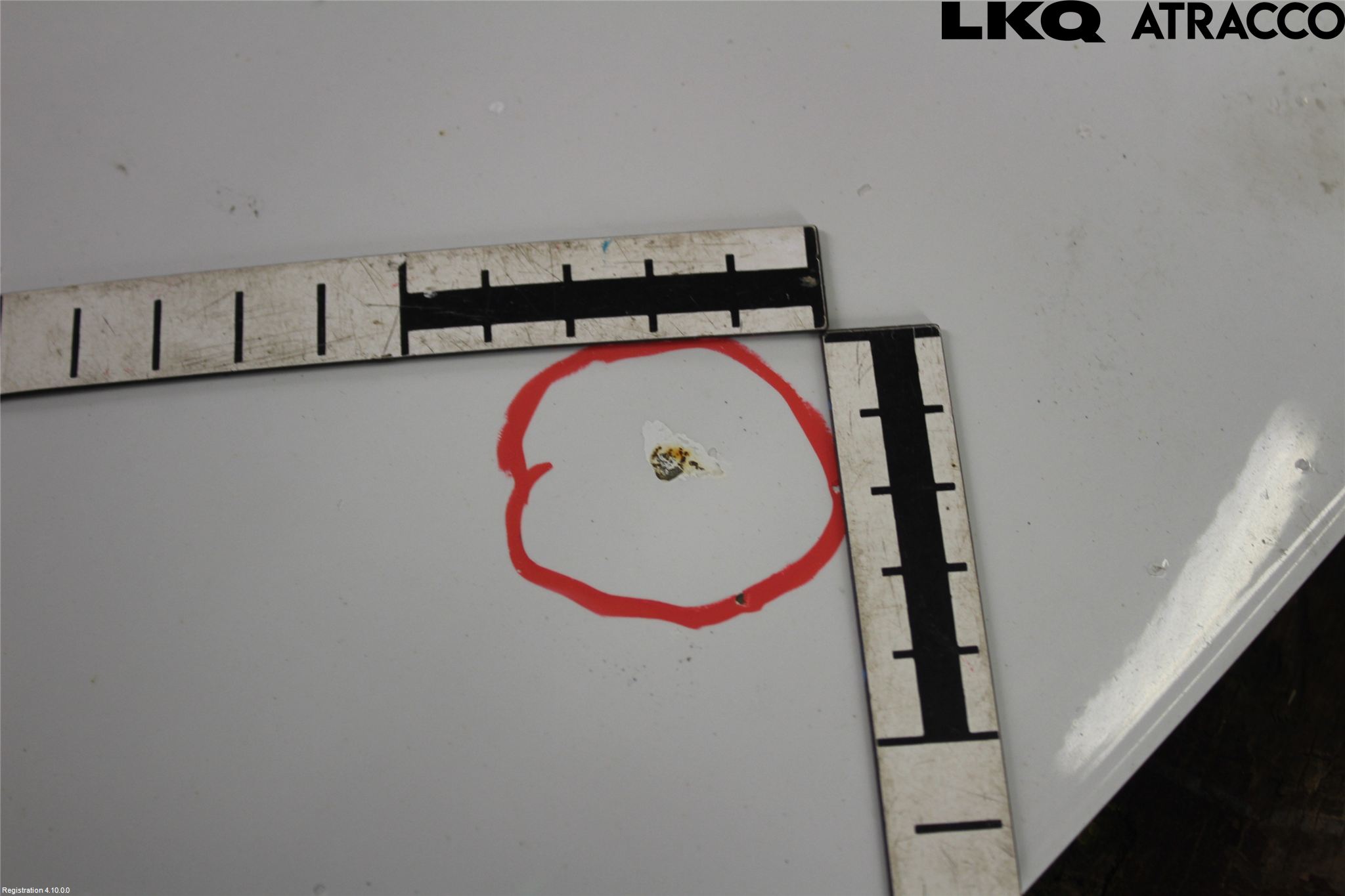 Ford FIESTA 13-17 Huv Fram