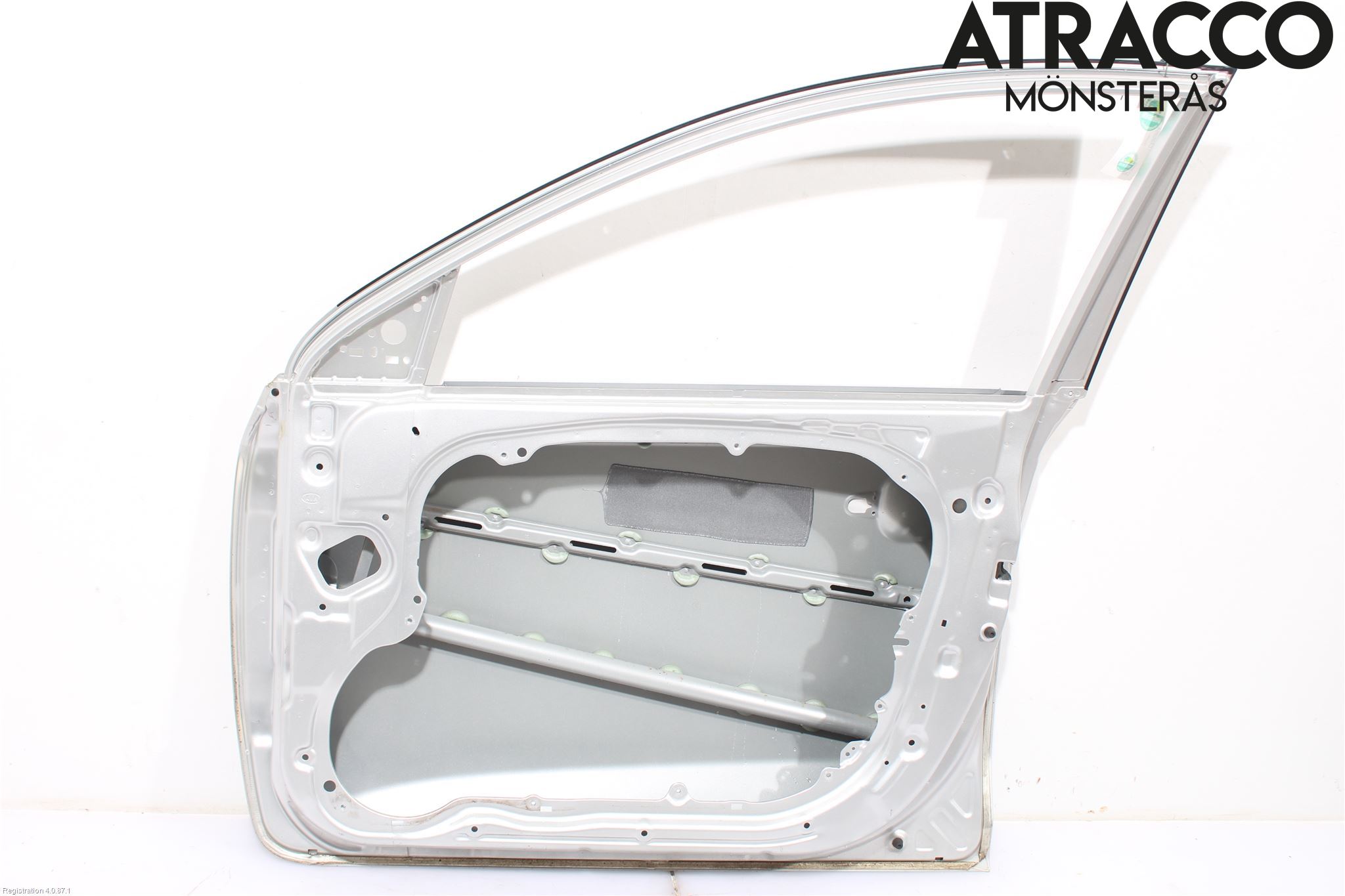 Kia CEED 06-12 Dörr Fram Höger