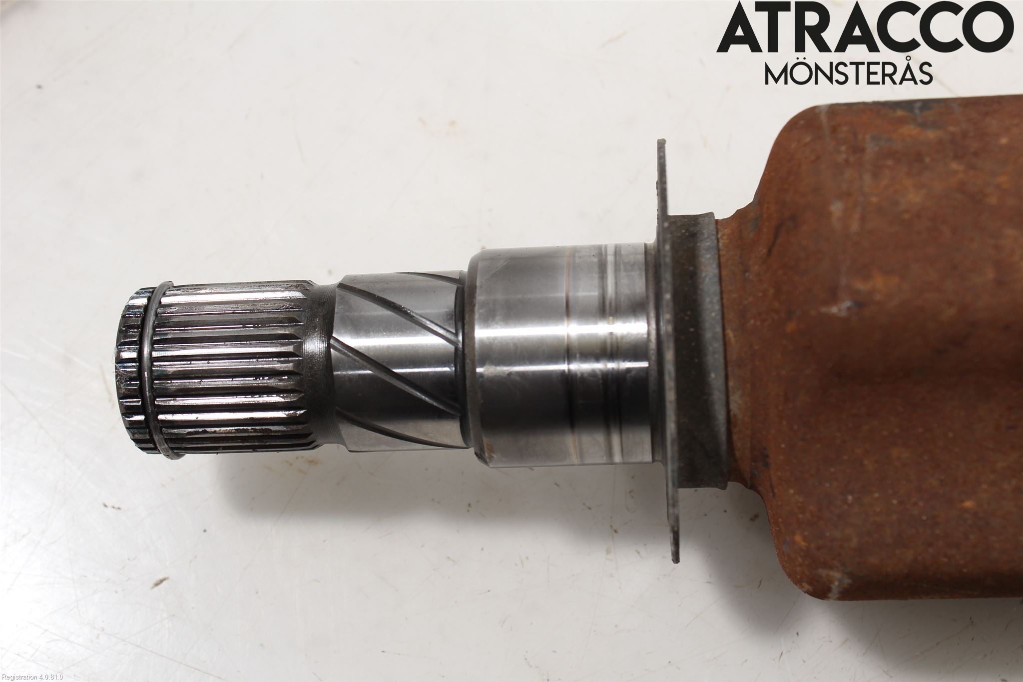 Nissan NAVARA, TREK-1 17-21 Drivaxel Fram Vänster