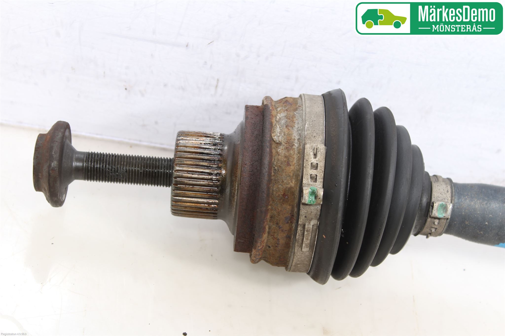 Audi A5 07-16 Drivaxel Fram Höger