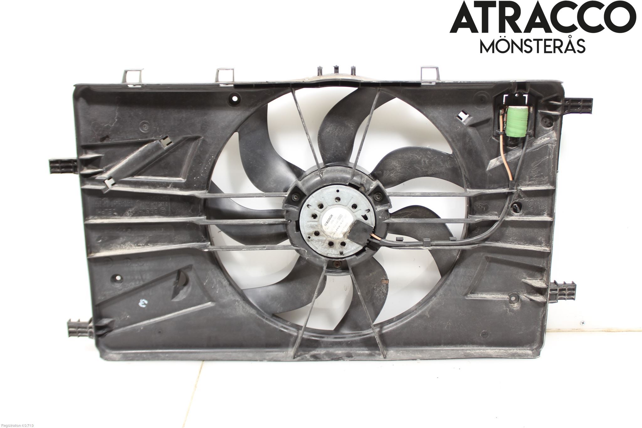 Opel ASTRA J 10-15 Kylfläkt El