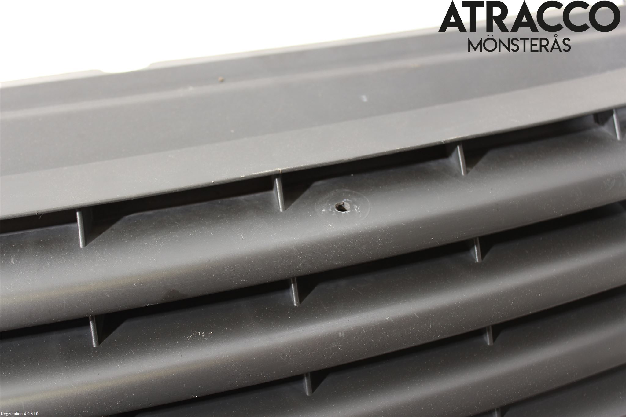 Ford KUGA 08-12 Grill Komp