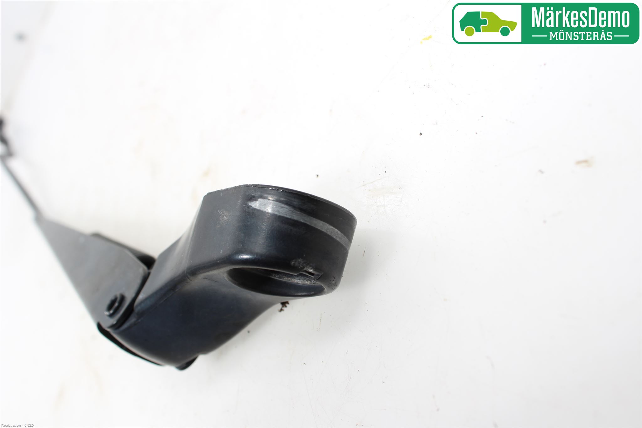 Mercedes-Benz MB VITO/VIANO (W639) 04-14 Torkararm Armar Vindruta