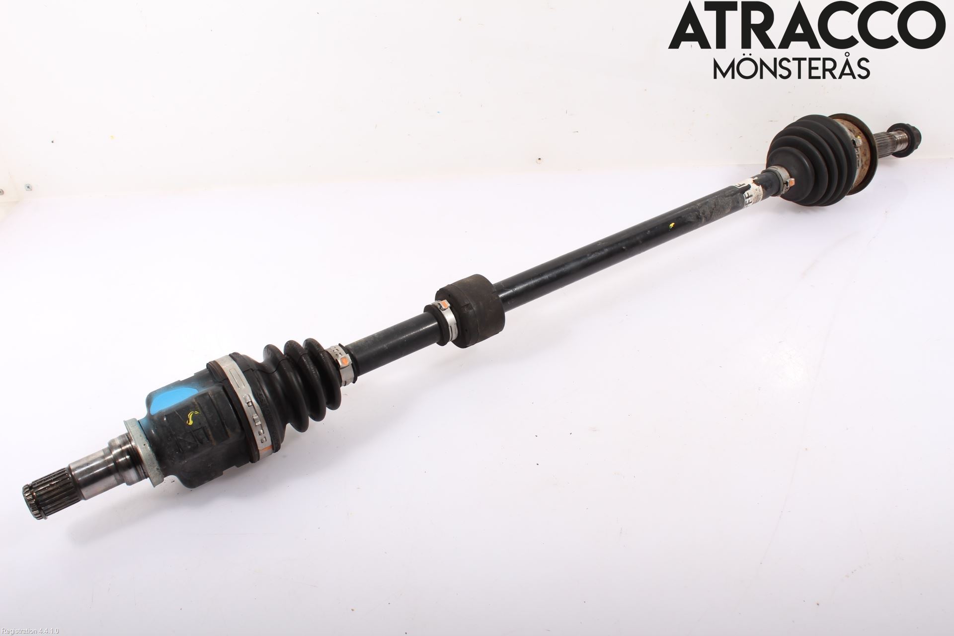 Toyota YARIS XP130 15-20 Drivaxel Fram Höger