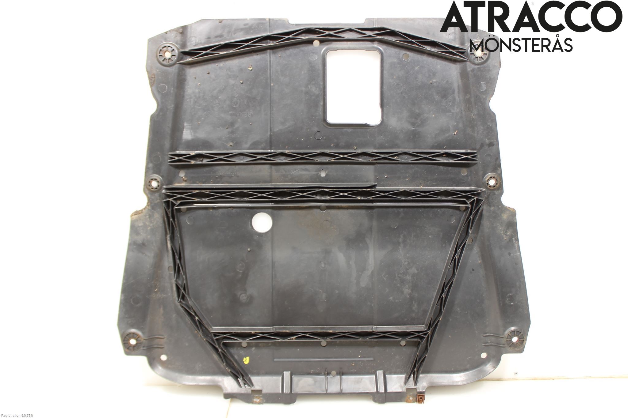 Dacia SANDERO/STEPWAY 13-20 Hasplåt Plåt-Plast