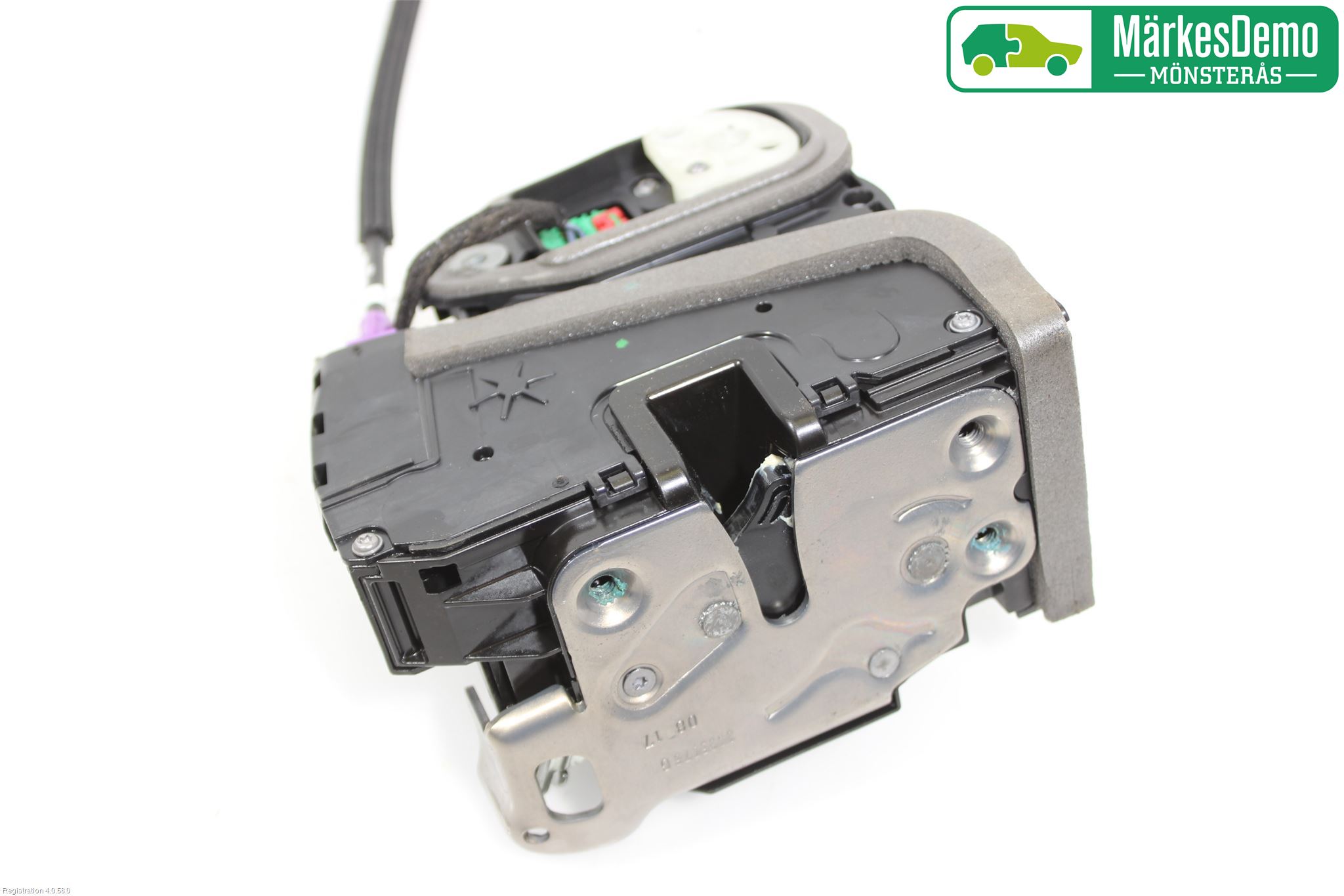 Opel INSIGNIA 17- Låskista-Dörrlås