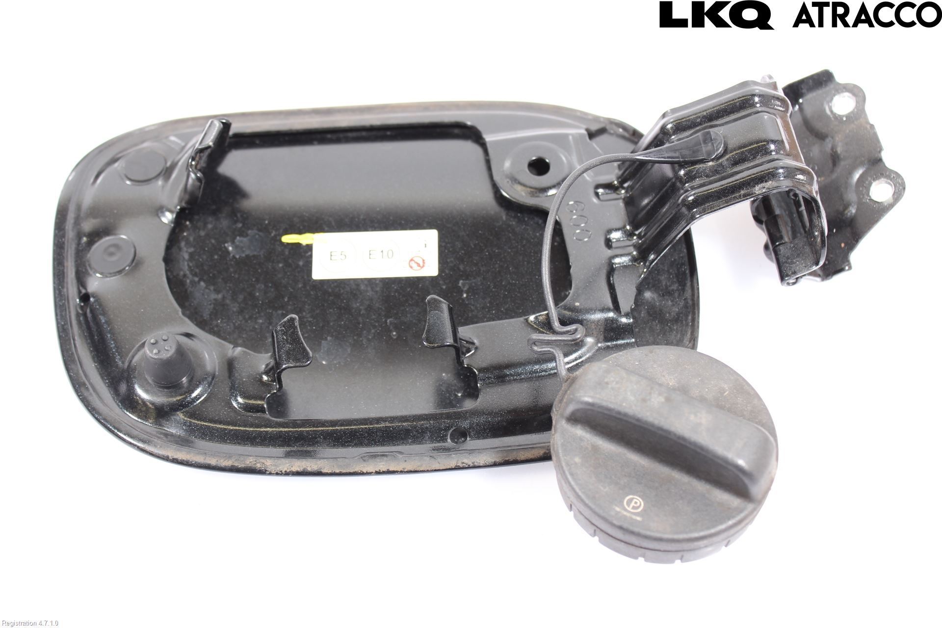 Lexus NX 300h 15-21 Tanklucka