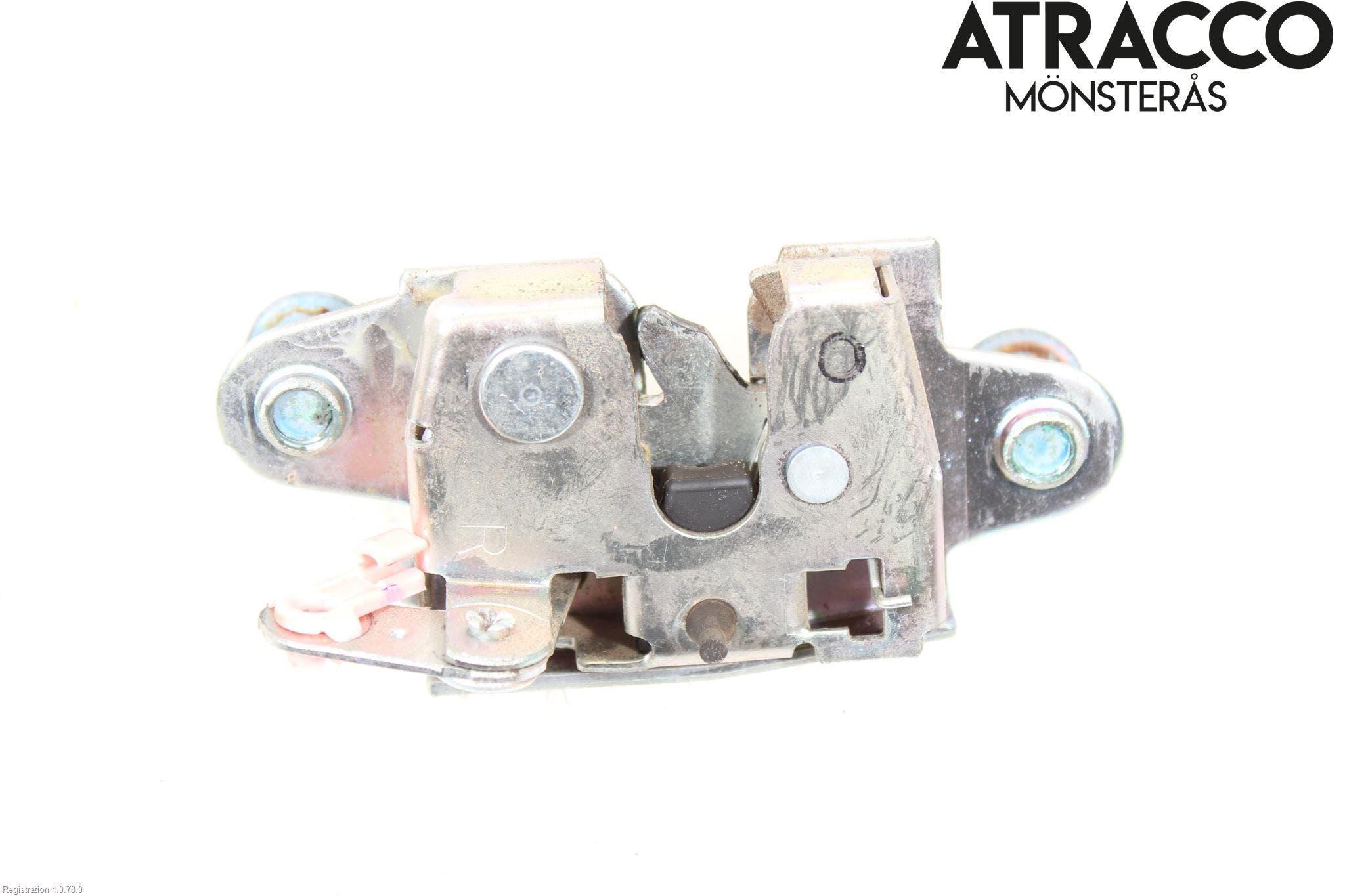 Toyota HILUX 16- Låskista Baklucka