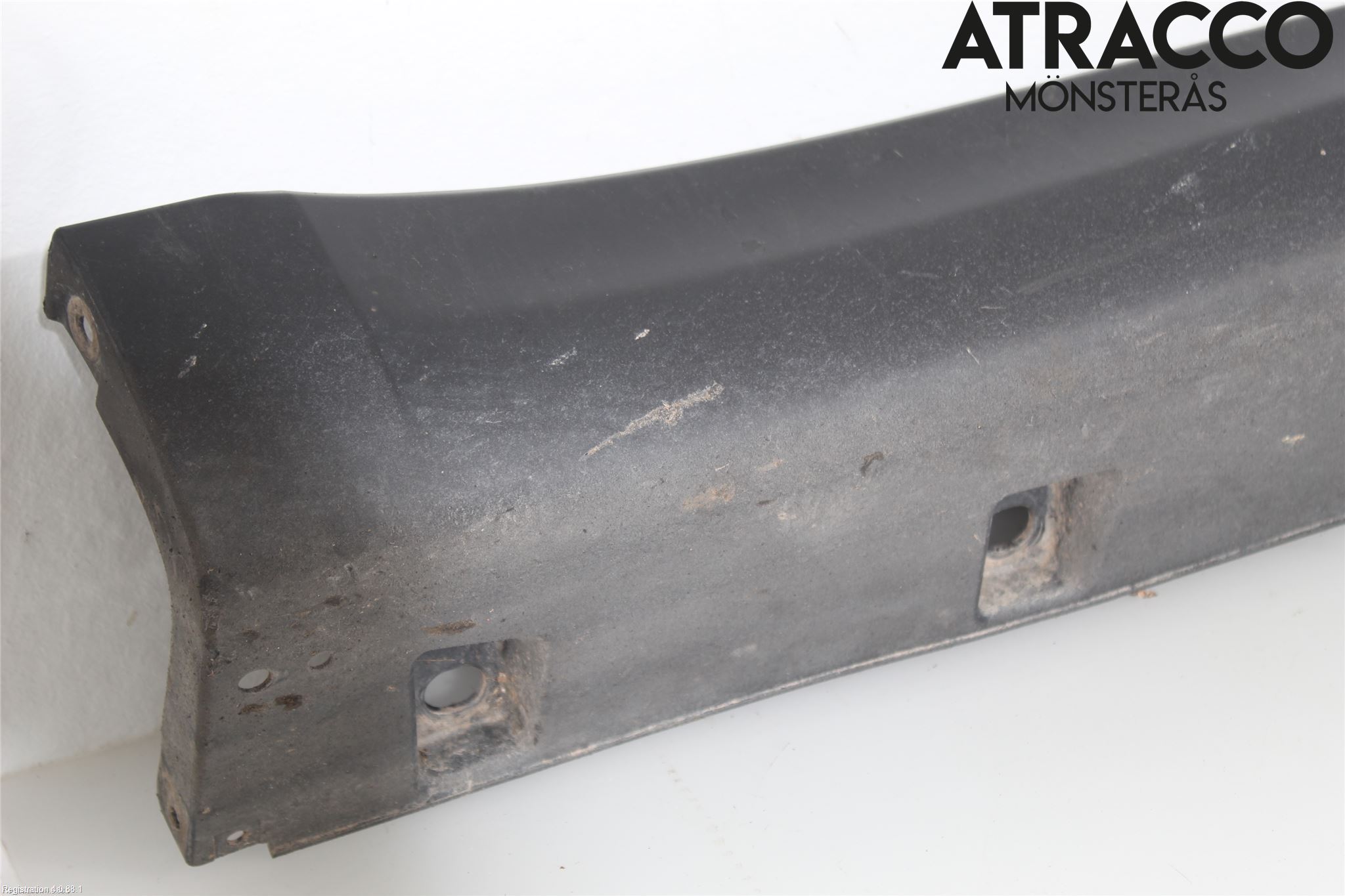 Suzuki VITARA 15- Sidokjol Vä