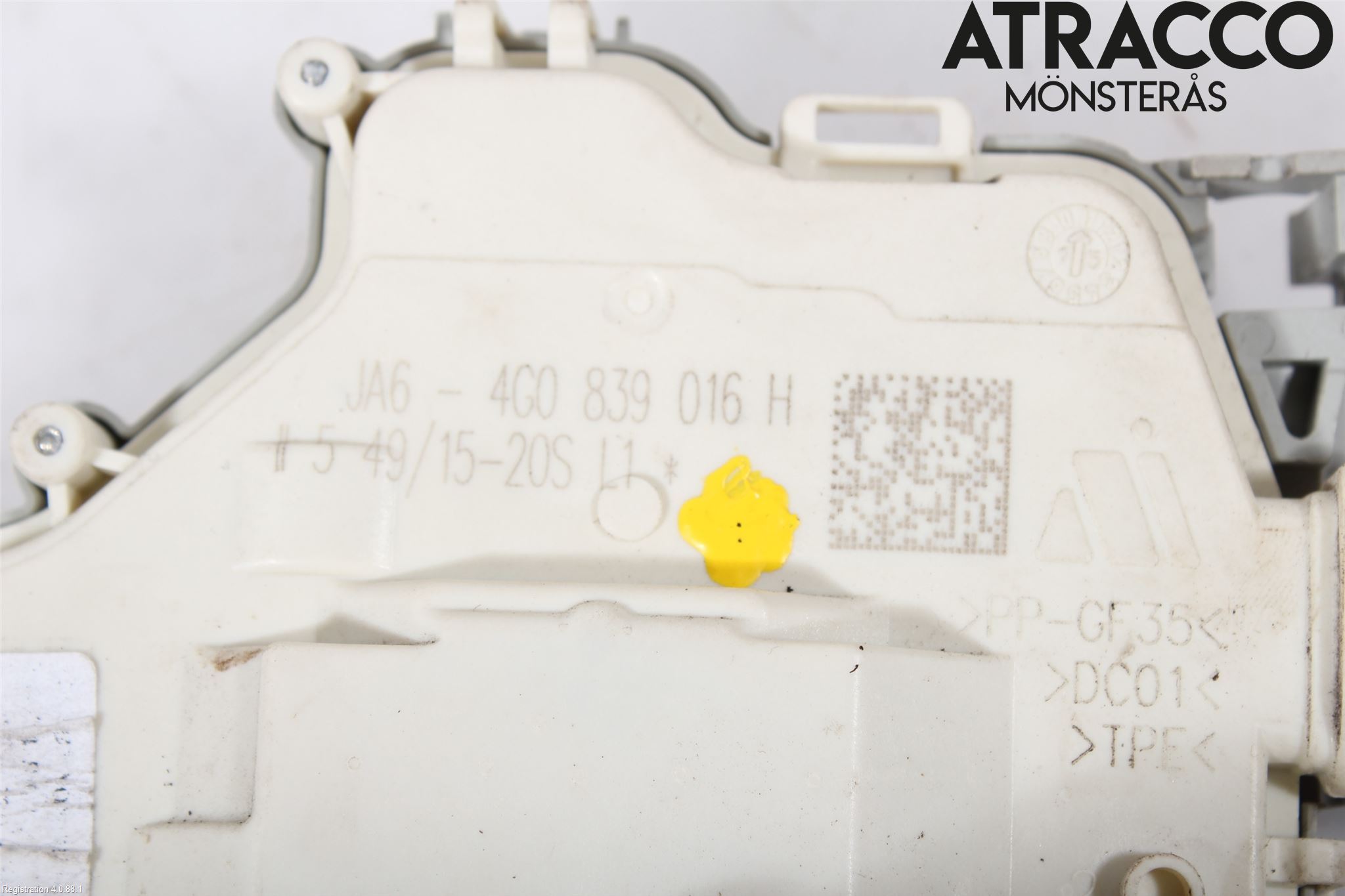 Audi A4/S4 B9 16-19 Låskista-Dörrlås