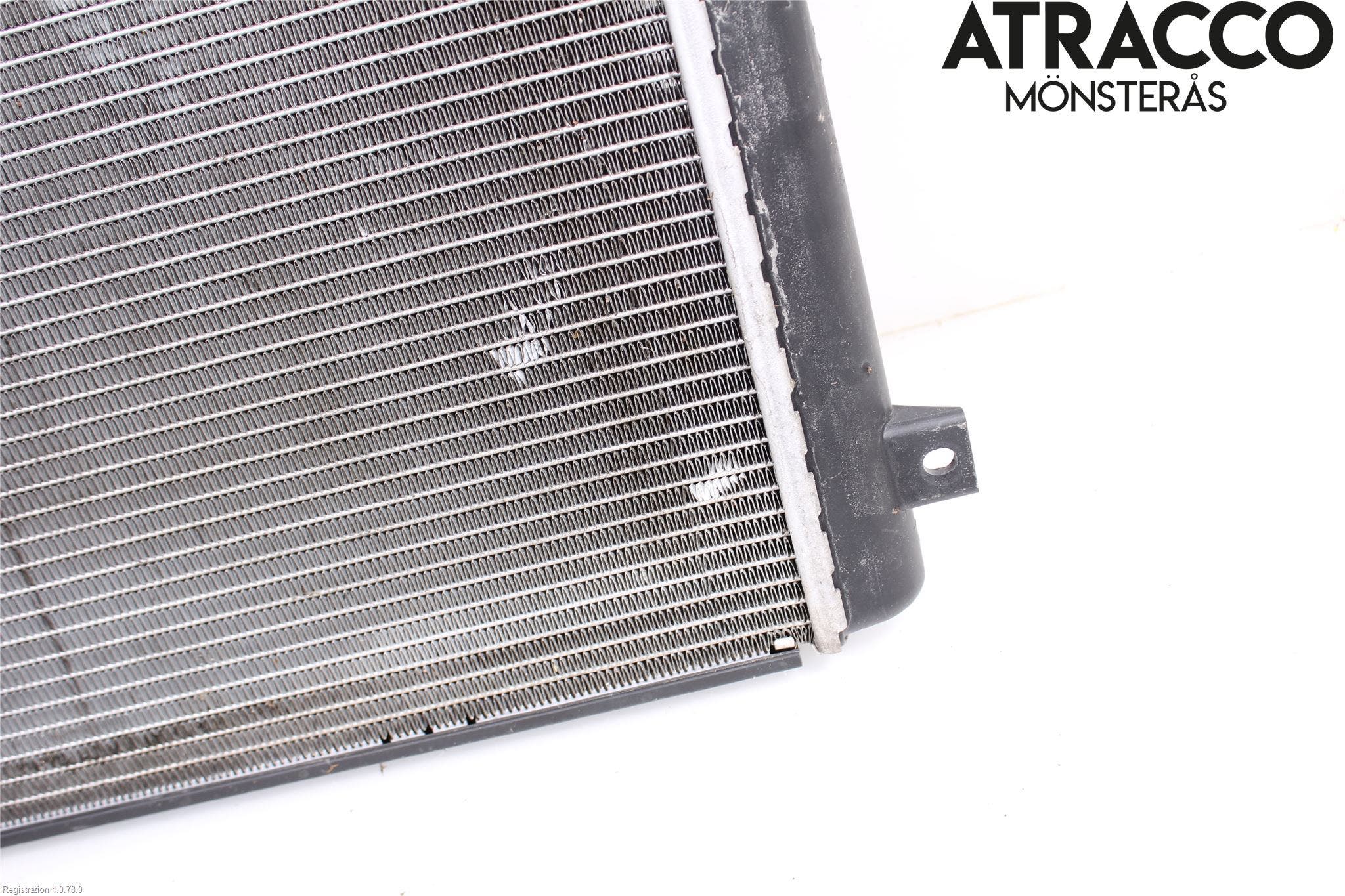 Skoda SUPERB 09-15 Kylare Aut