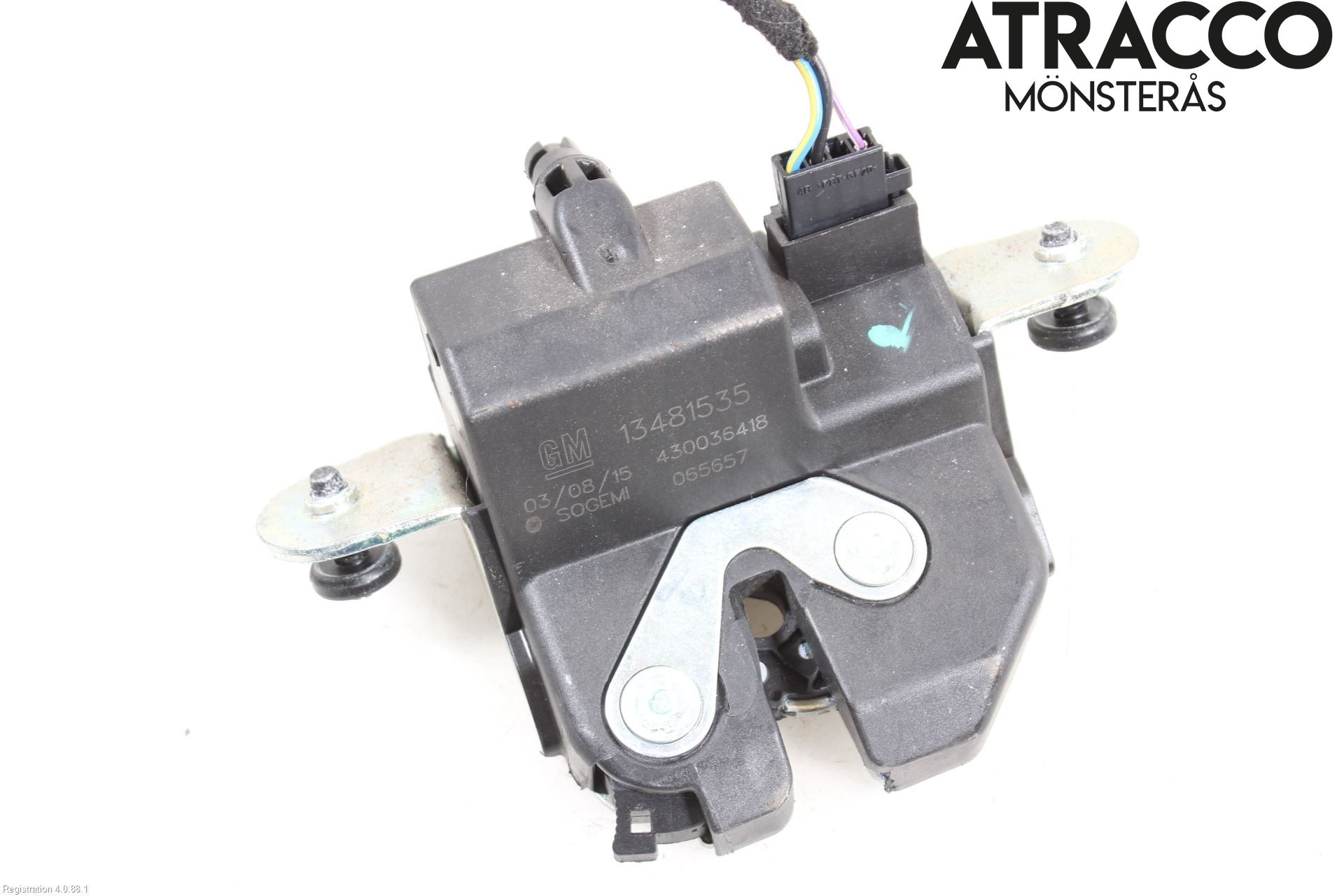 Opel ASTRA K 16-22 Låskista Baklucka