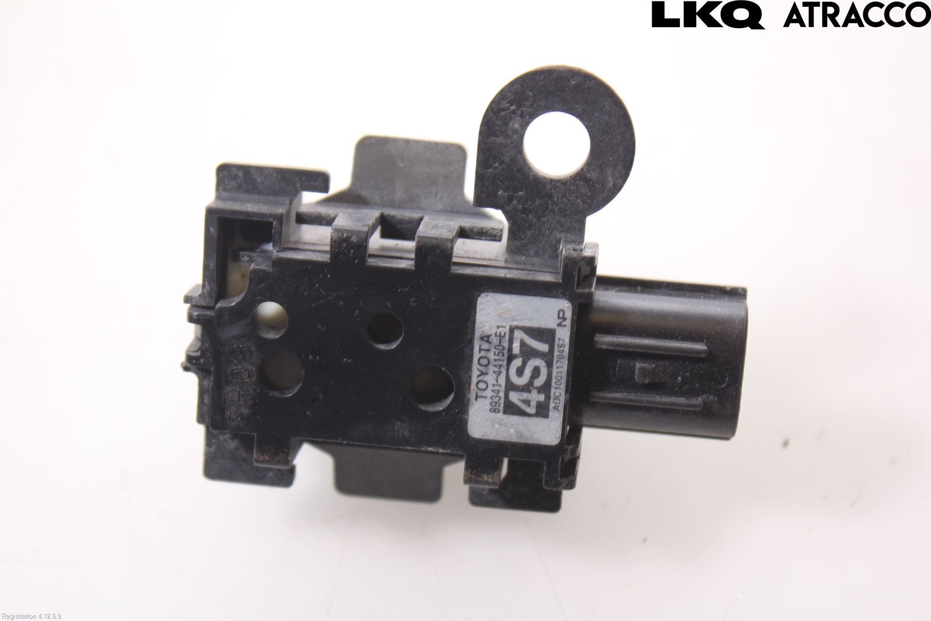 Lexus GS 300/430/450H 05-12 Parkeringshjälp Frontsensor