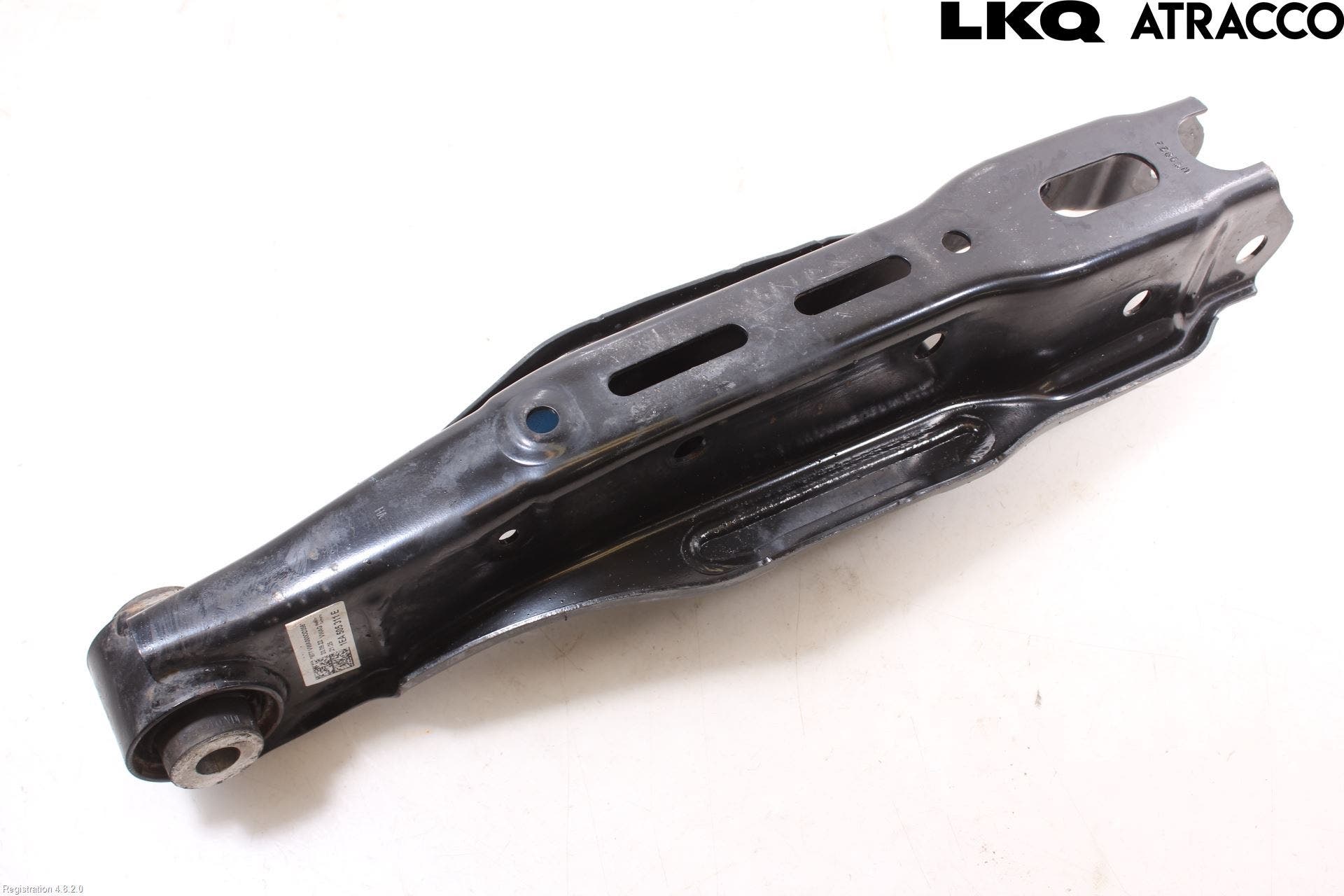 Volkswagen VW ID.4 21- Bärarm Bak Höger