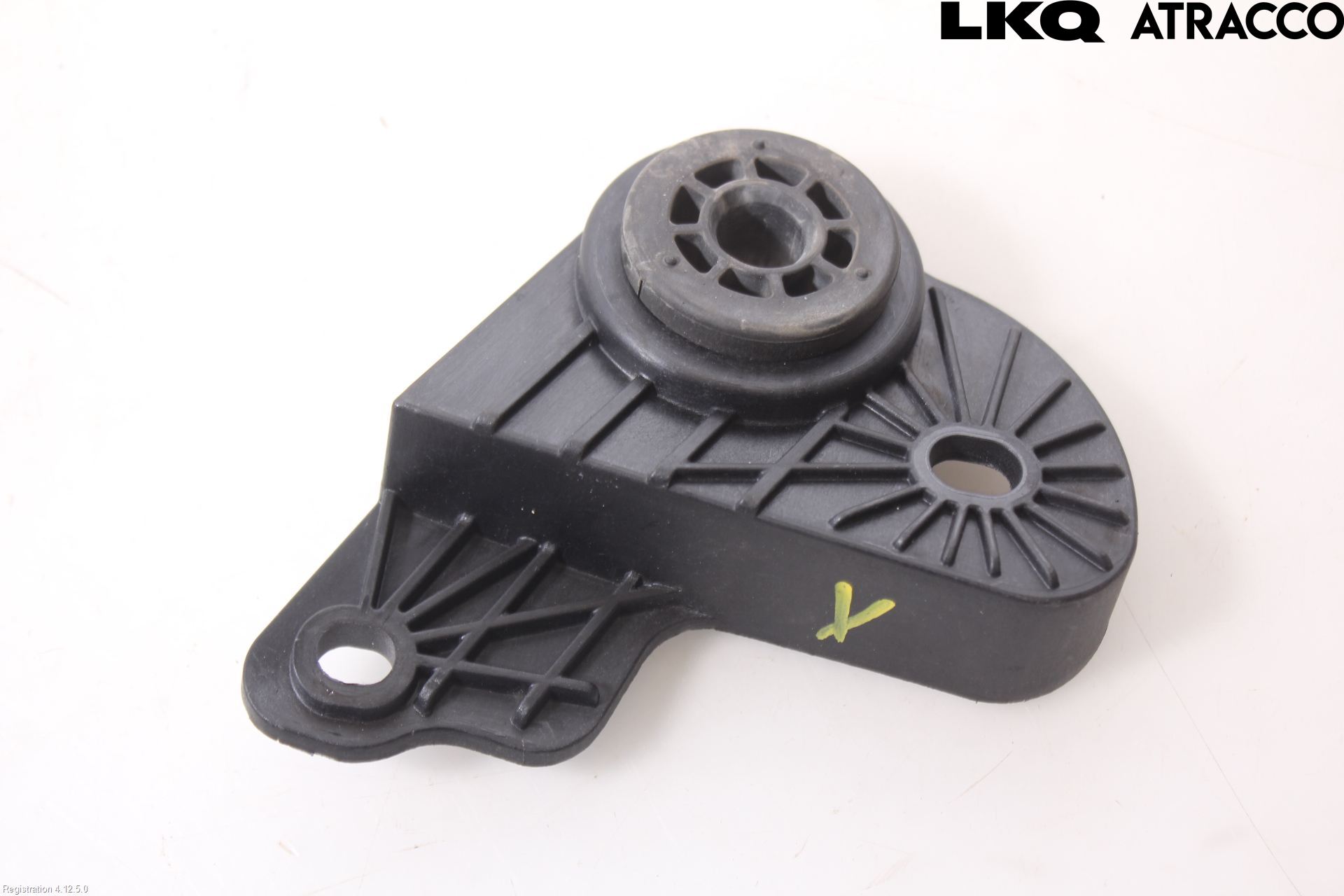 Opel INSIGNIA 17- Kylarfäste-Ram-Balk