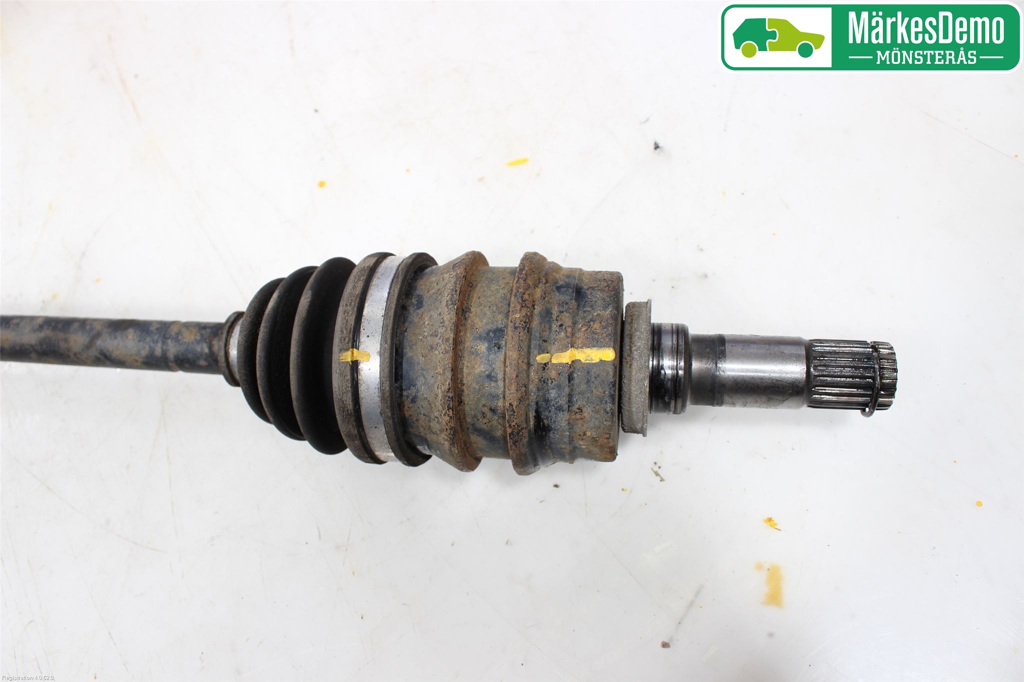 Mazda CX-3 Drivaxel Bak Höger