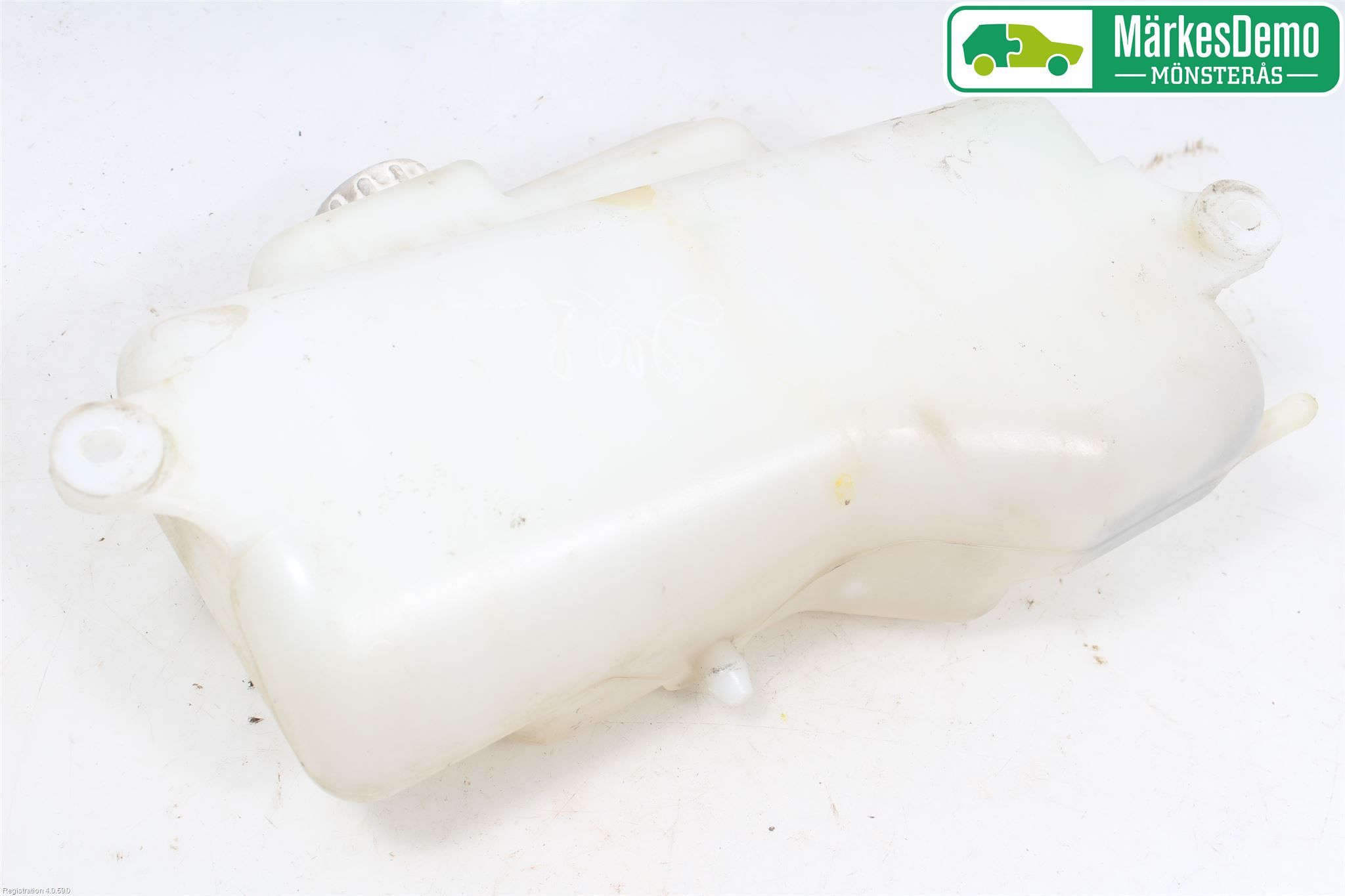 Mitsubishi L200 06-15 Expansionstank