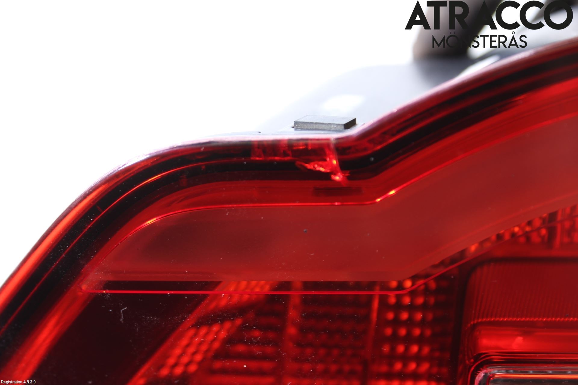 Jaguar F-PACE Bakljus Lucka Vä