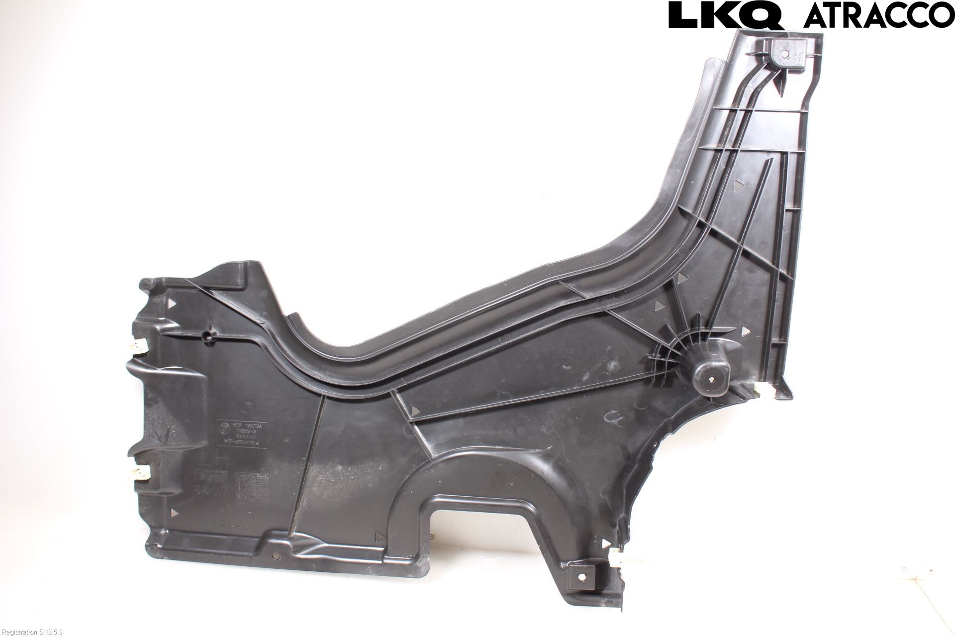 BMW 5 G30/G31/F90 17-23 Hasplåt Plåt-Plast