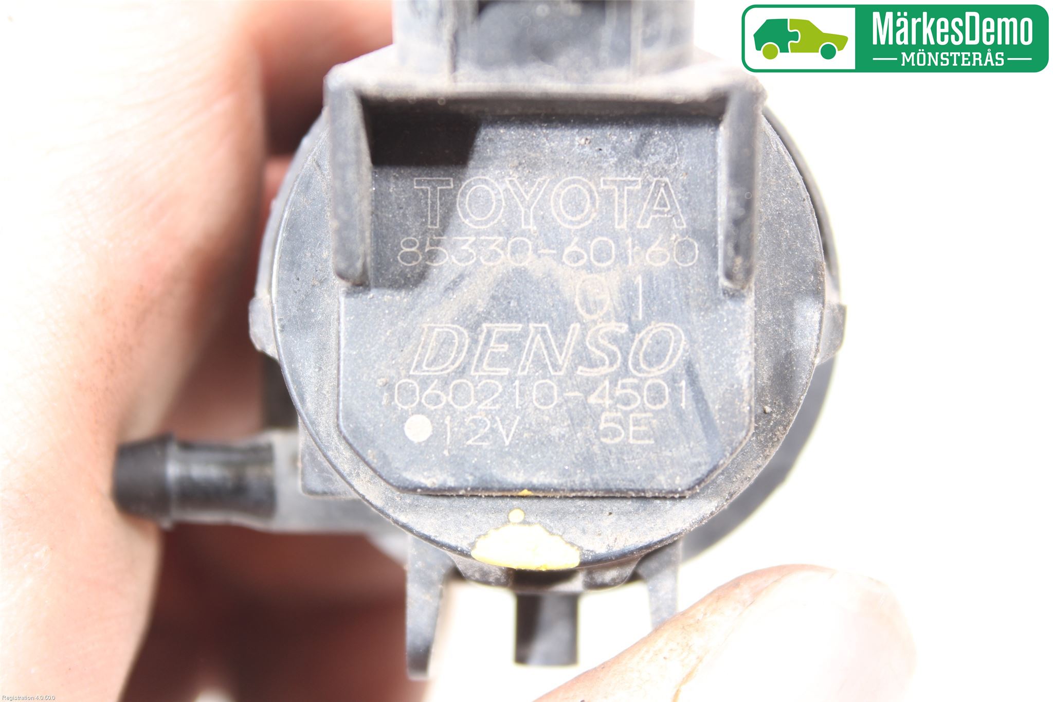 Toyota PREVIA 00- Spolarpump Baklucka