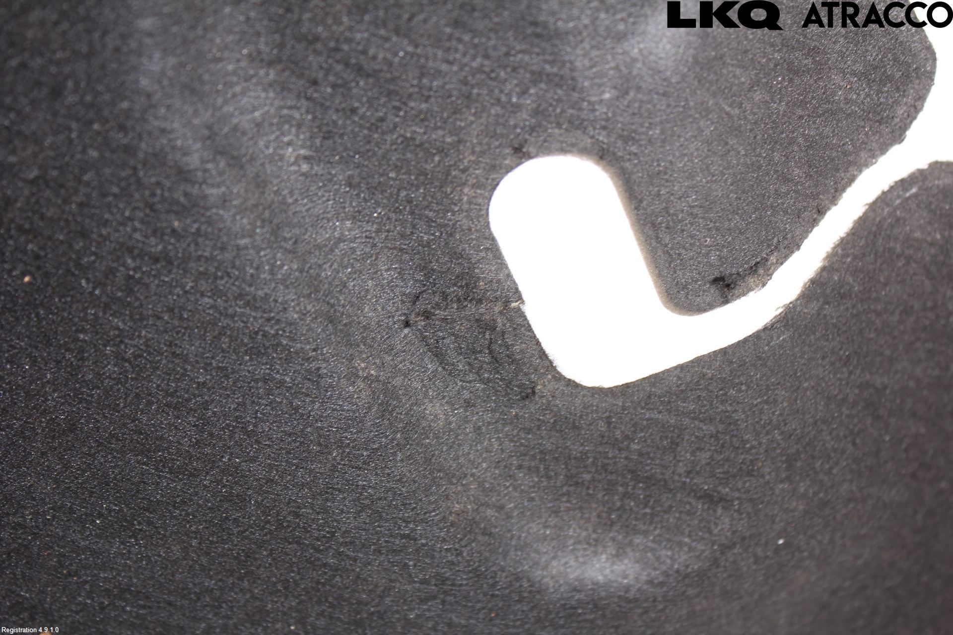 Volvo V40 12-19 Huvisolering