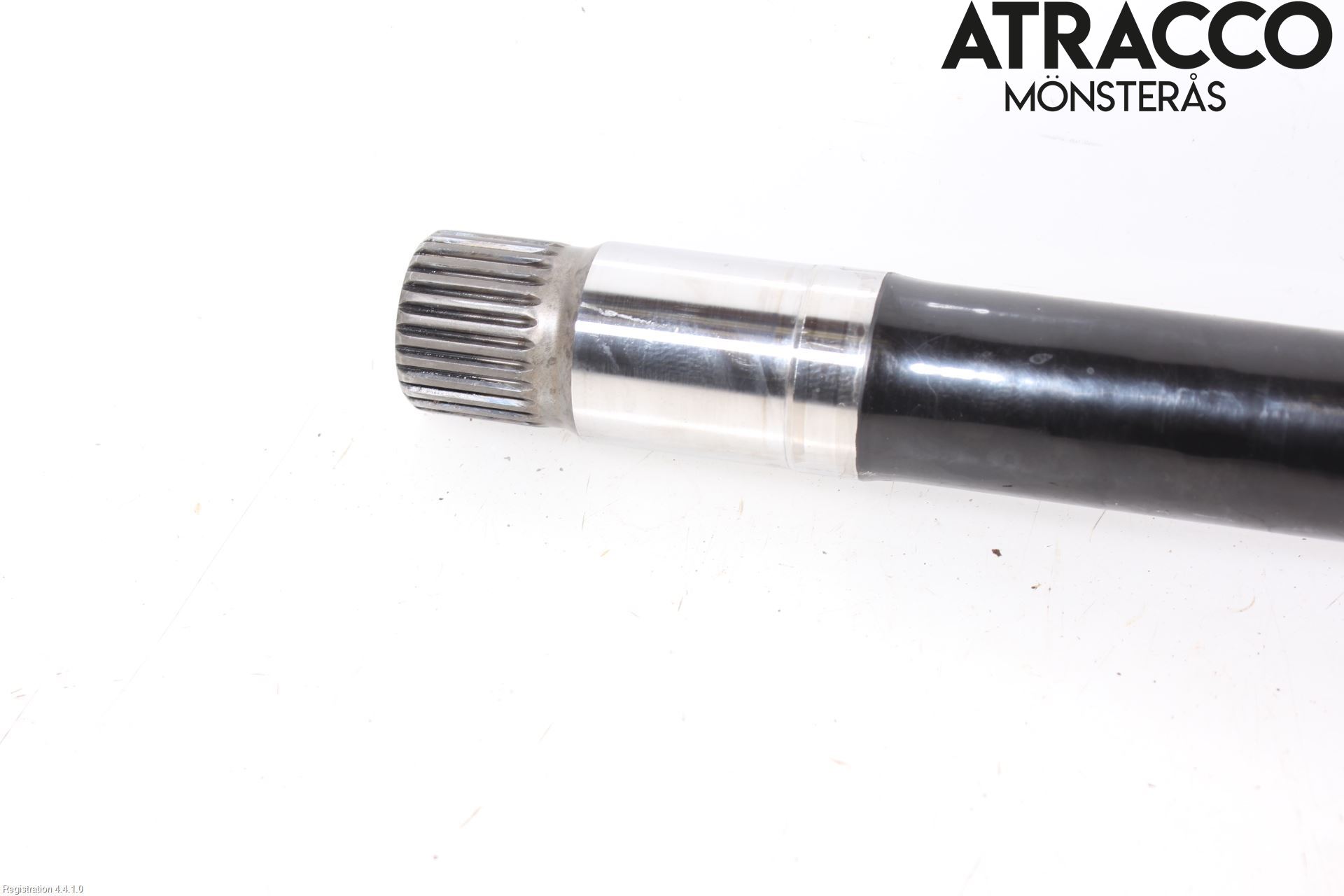 Mercedes-Benz MB GLK-KLASS (X204) 08-16 Drivaxel Fram Vänster