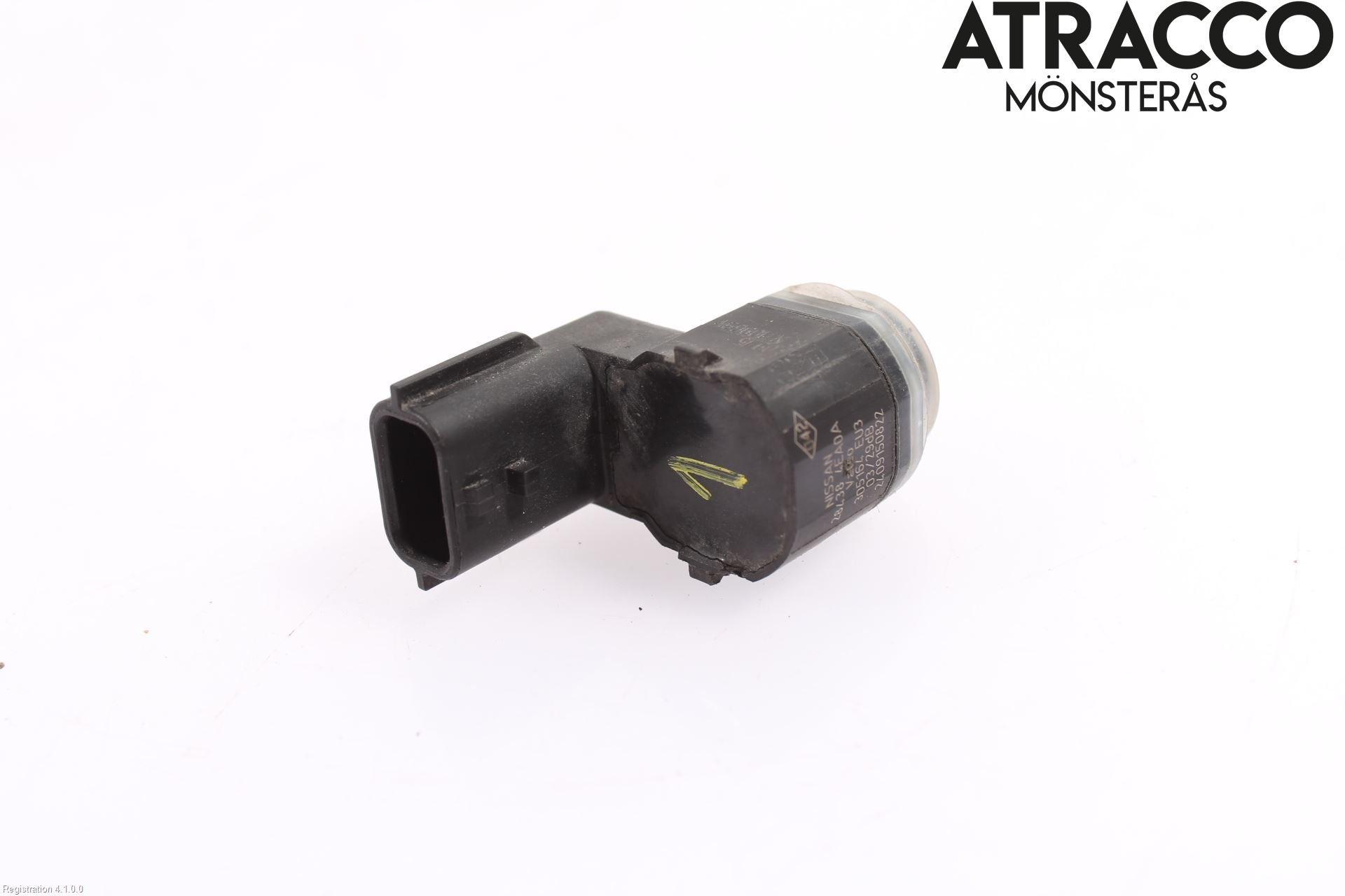 Nissan QASHQAI 14-17 Parkeringshjälp Frontsensor