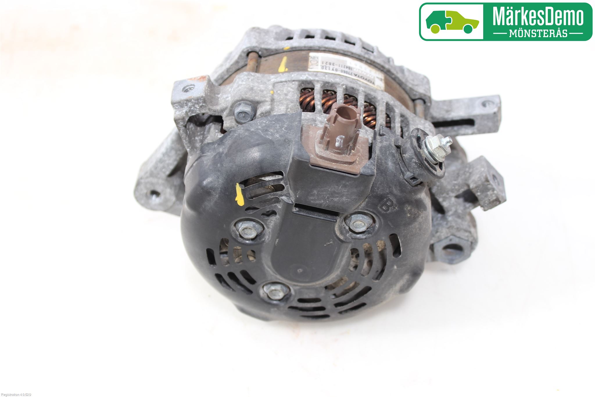 Toyota YARIS XP130 12-14 Generator